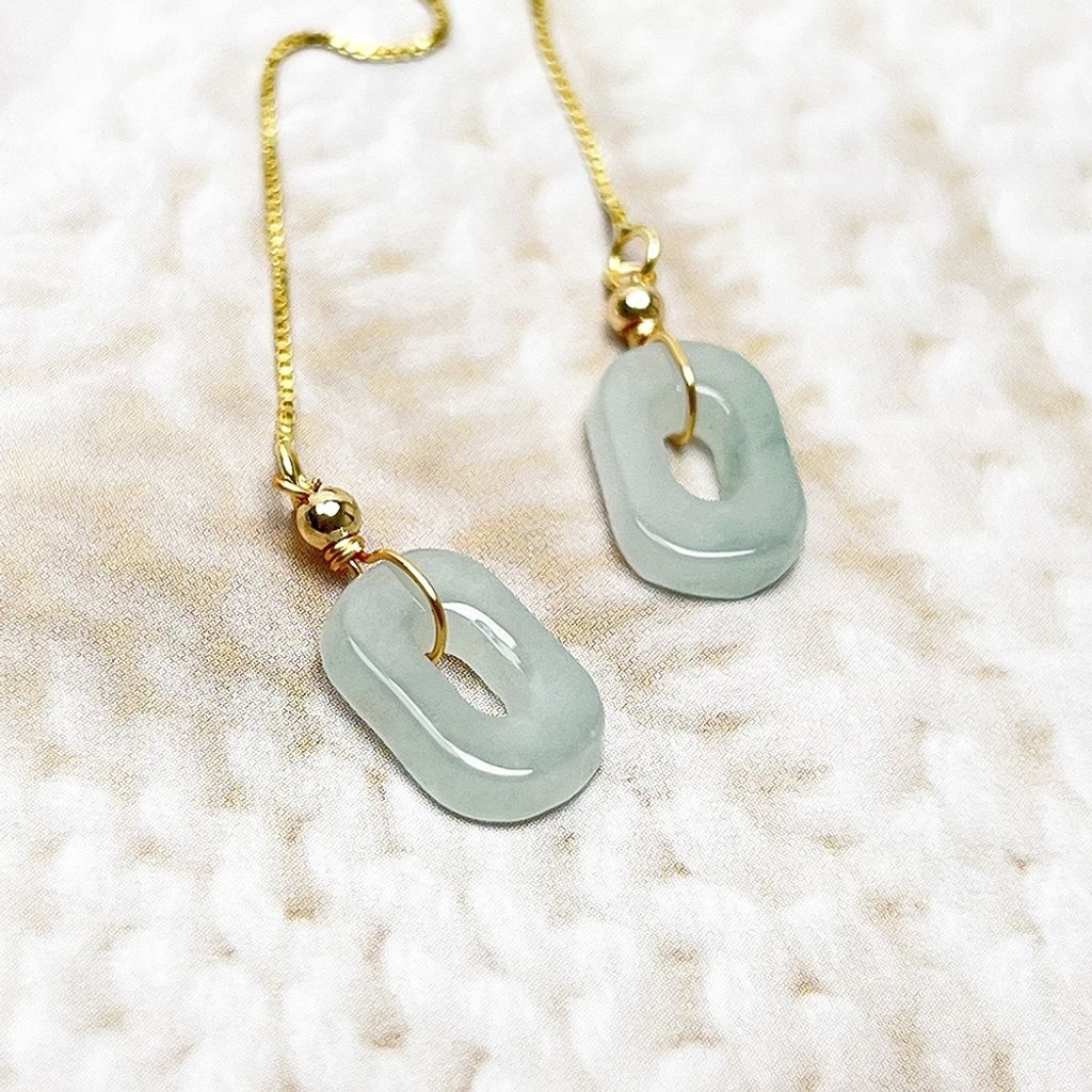 tw-11134207-820lh-ml2y951nk4qv4e