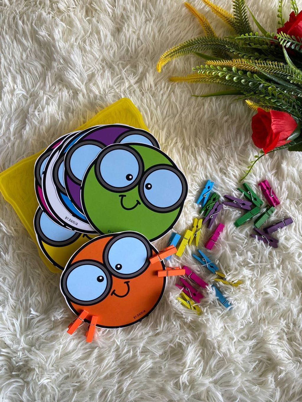 photo_6303049882419706630_y