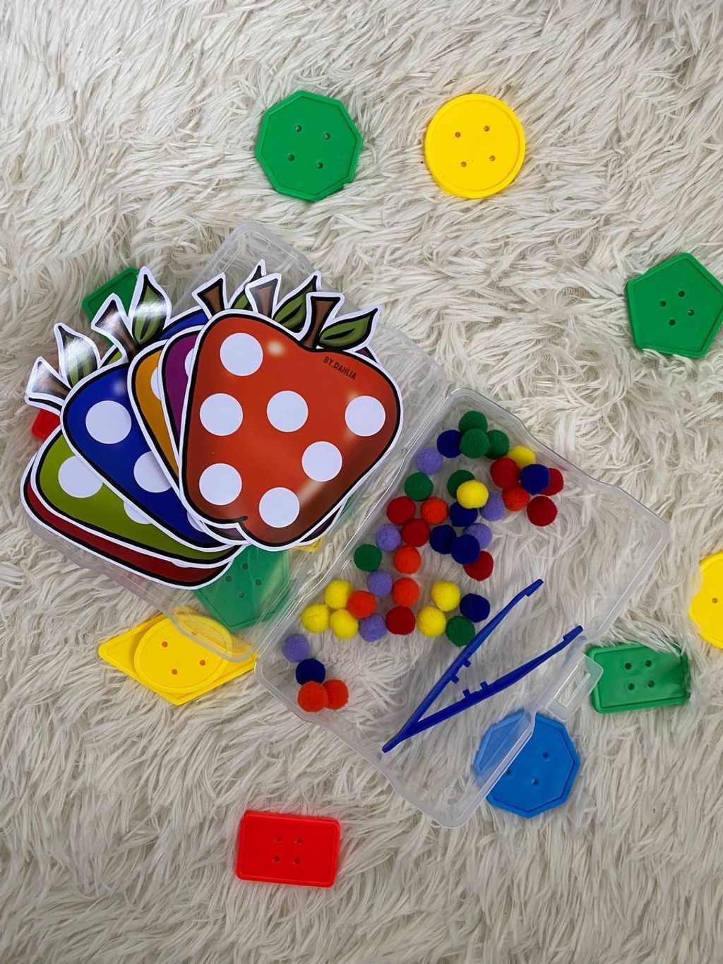 photo_6248914409518906012_y