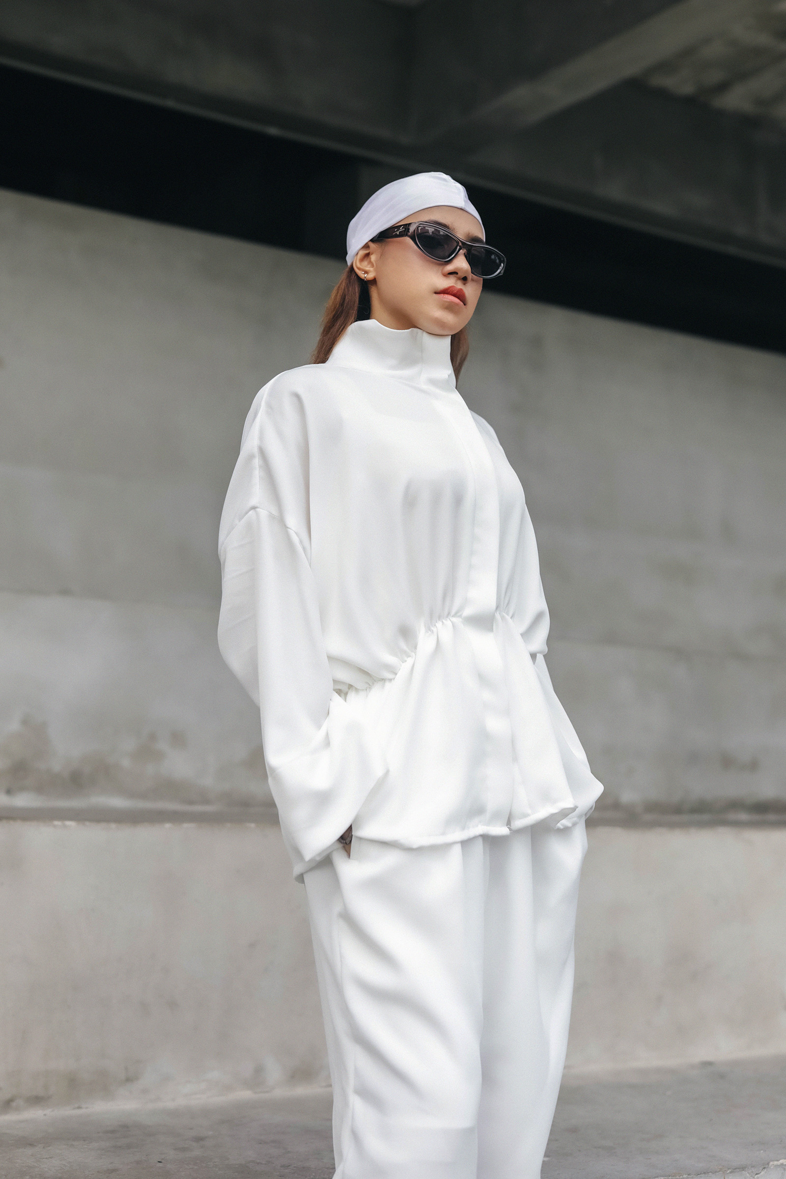 Marii Official | She's Demure Lady, 