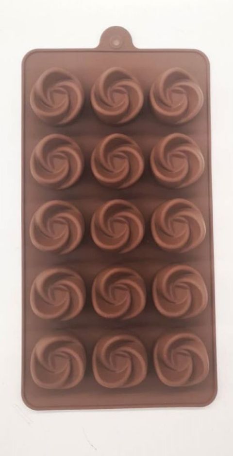 SC Choc Mold Vortex 15 Holes