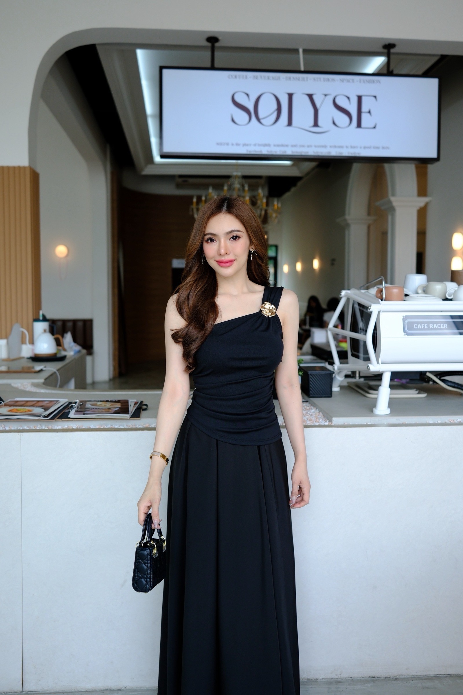 image_A8C56548-CCFF-47F0-90FE-99BC4018E459_1763620171