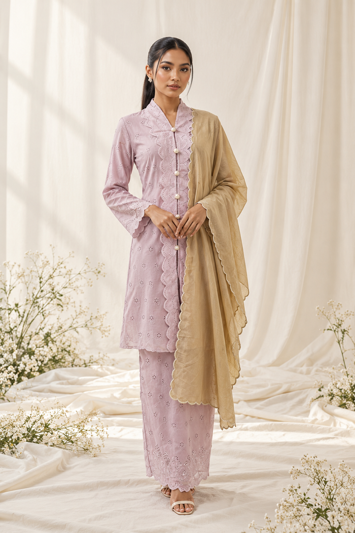 Lavender Kebaya in Soft Light