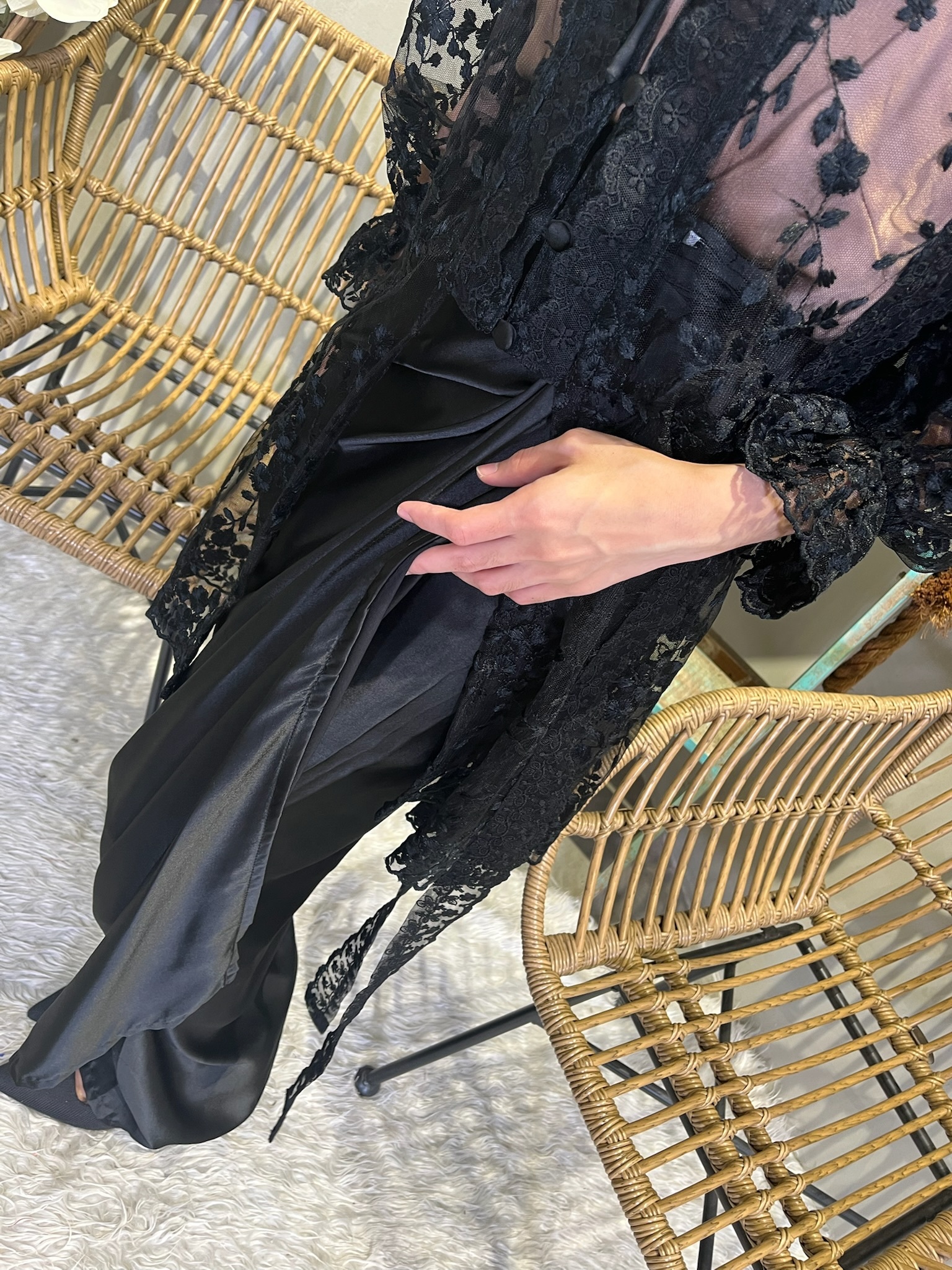 99274EFB-98D2-438B-B84B-5D178311B587