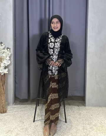 AC9C2BD0-F068-470D-B597-BA69CA555466_4_5005_c