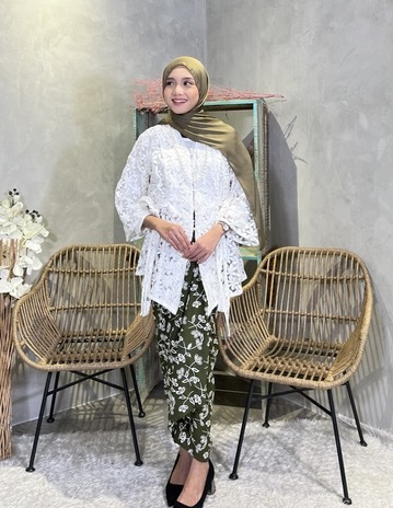 F3002305-3E3F-4CF3-813F-E6795DC8AD2A_4_5005_c