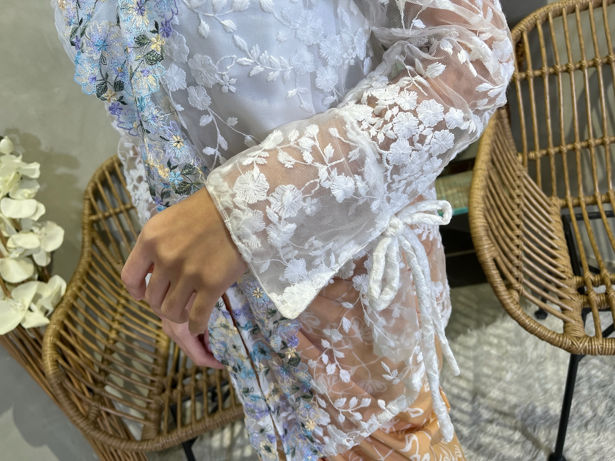 B21894EB-3CE7-4EB3-AE51-8C8E042AA2C1