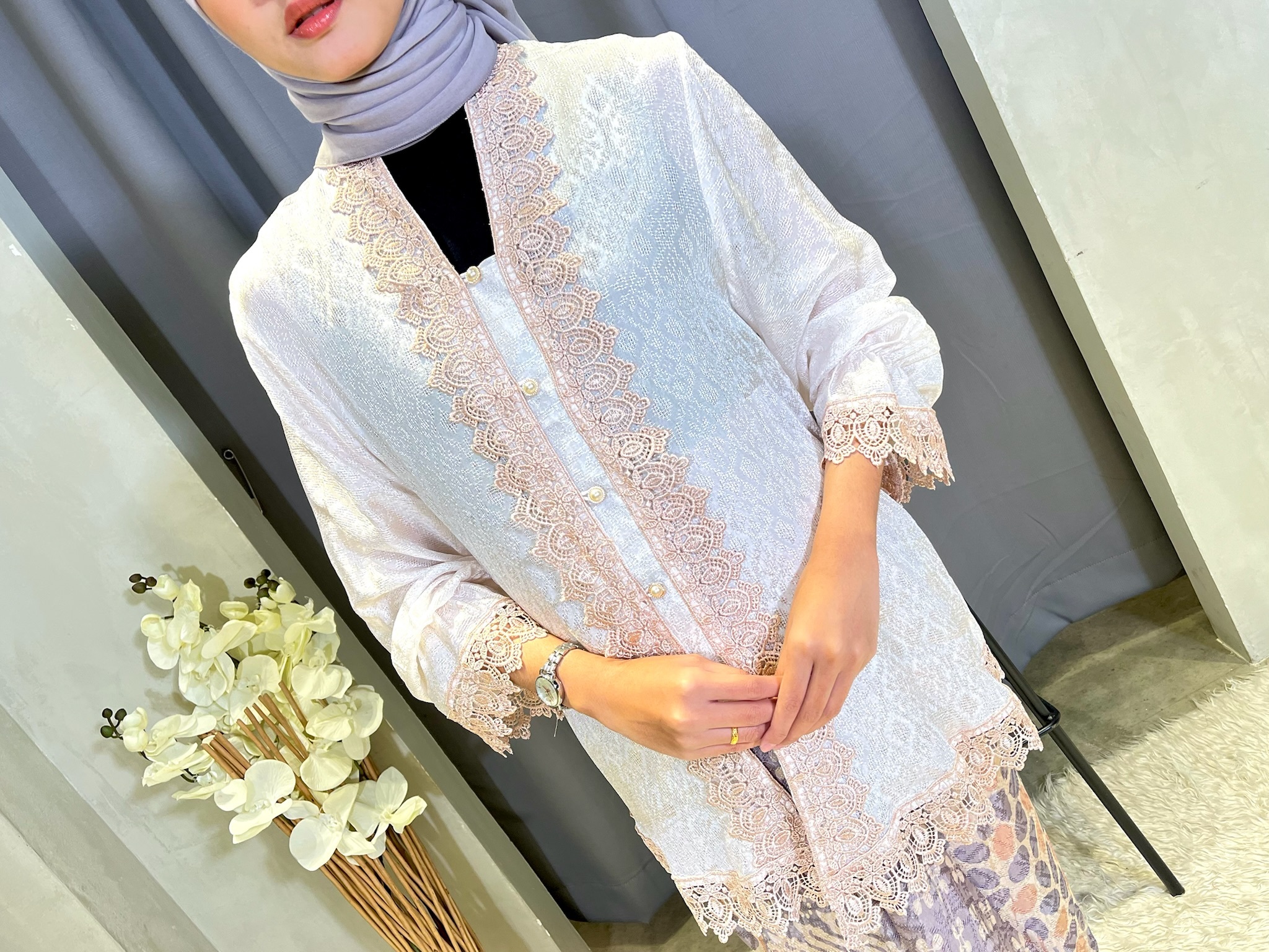 9B0BC61F-1758-4FDA-AD65-03C82D008201