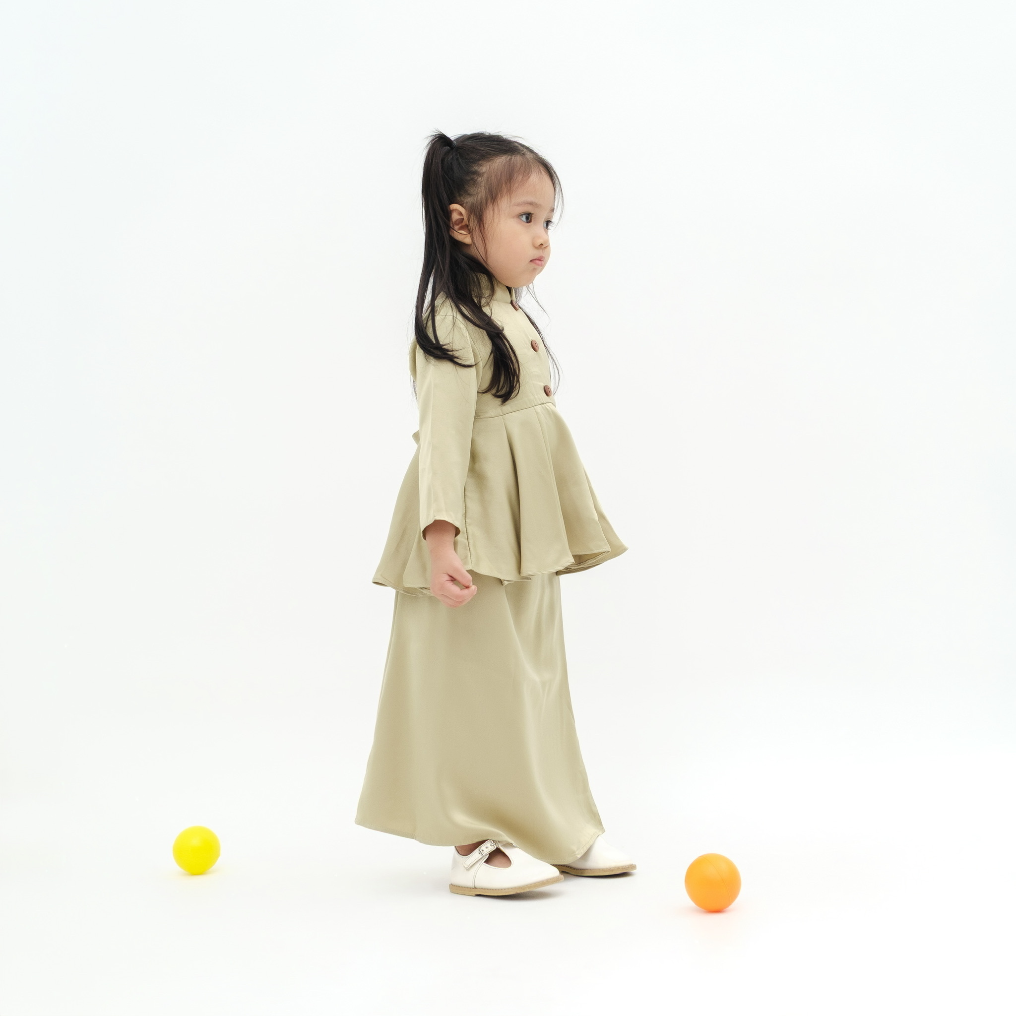 84DEE883-7E9C-4BA4-9FFB-BD76AF453856