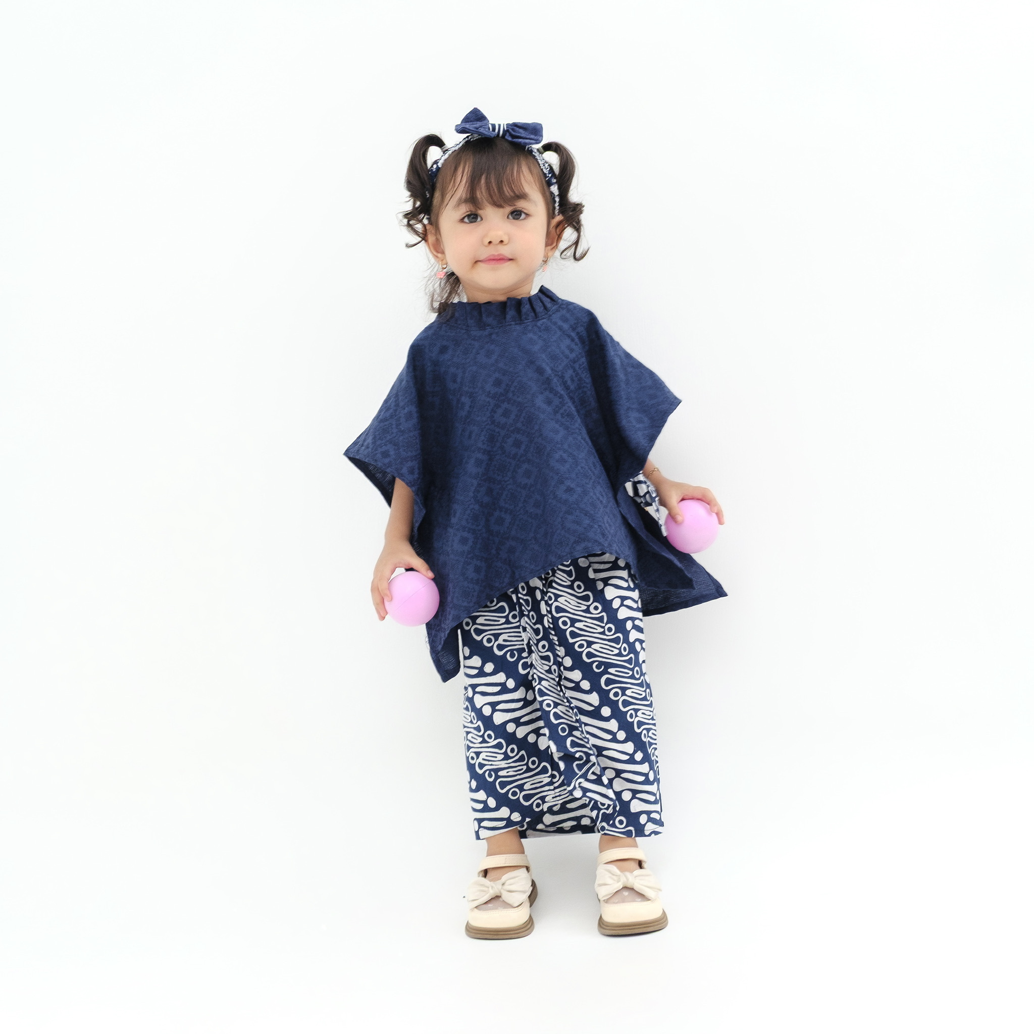 F5C8118D-ECD7-4536-BBB2-B4C5A7E86EC8