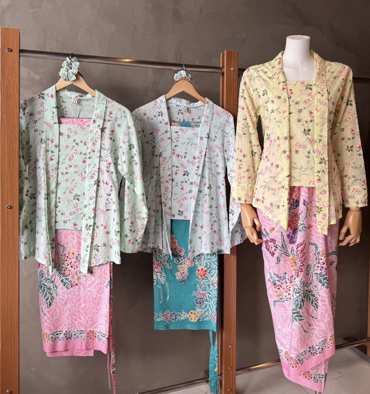 D1420EC9-2CE0-4429-AB8B-7904B44C2C8A_1_201_a