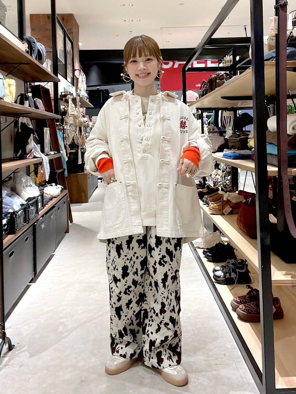 imgi_13_9850854_8_1767883211058_l