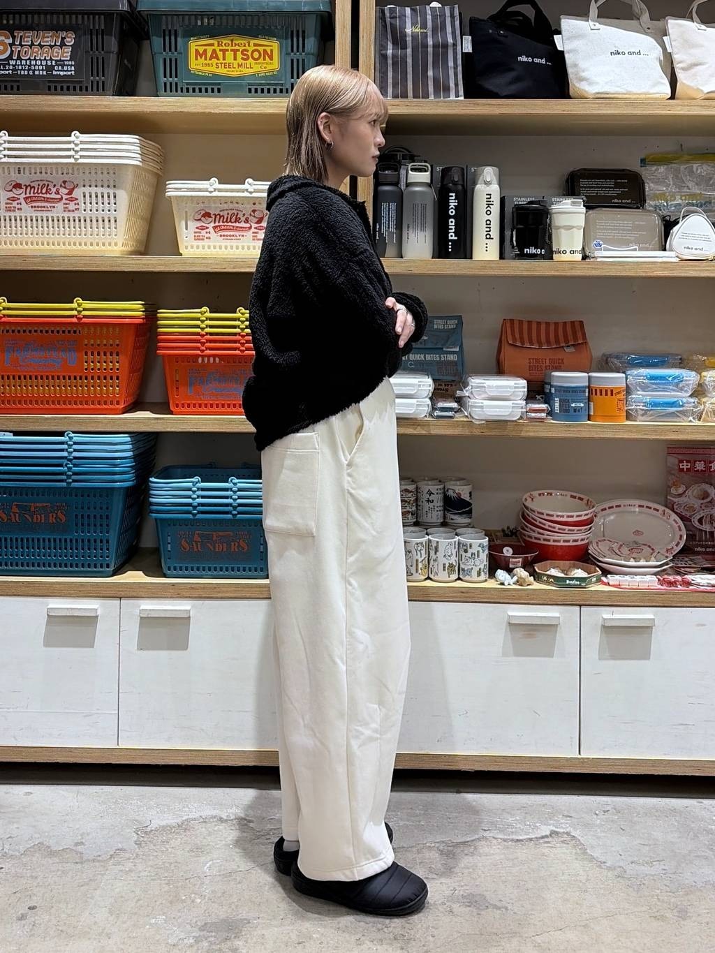 imgi_7_9782560_2_1764828459621_l