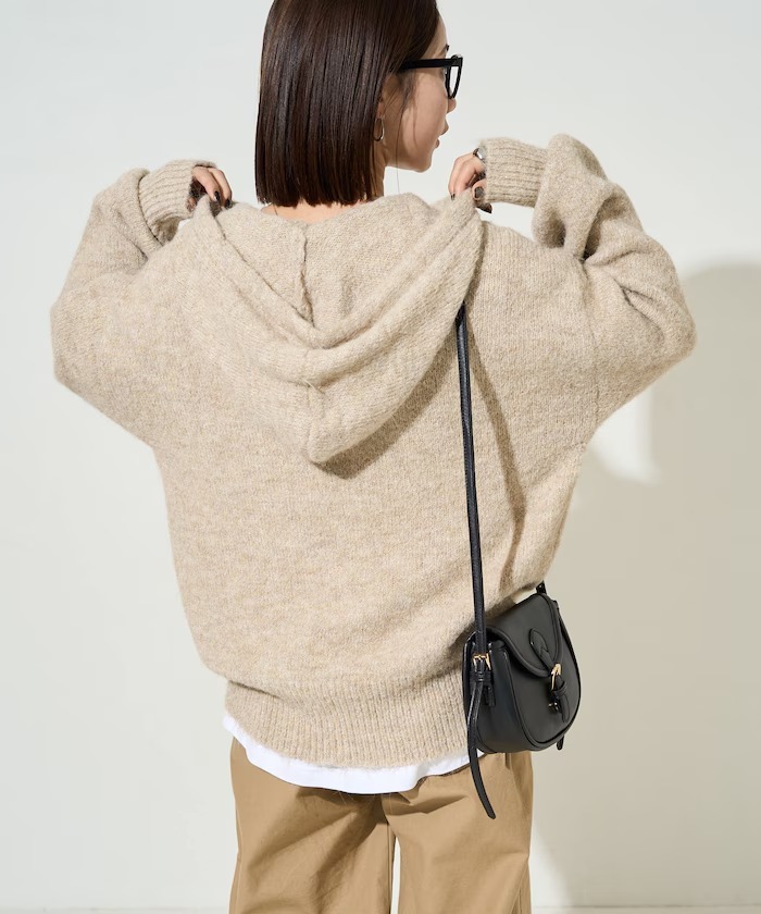 imgi_41_item690d772b3f64d