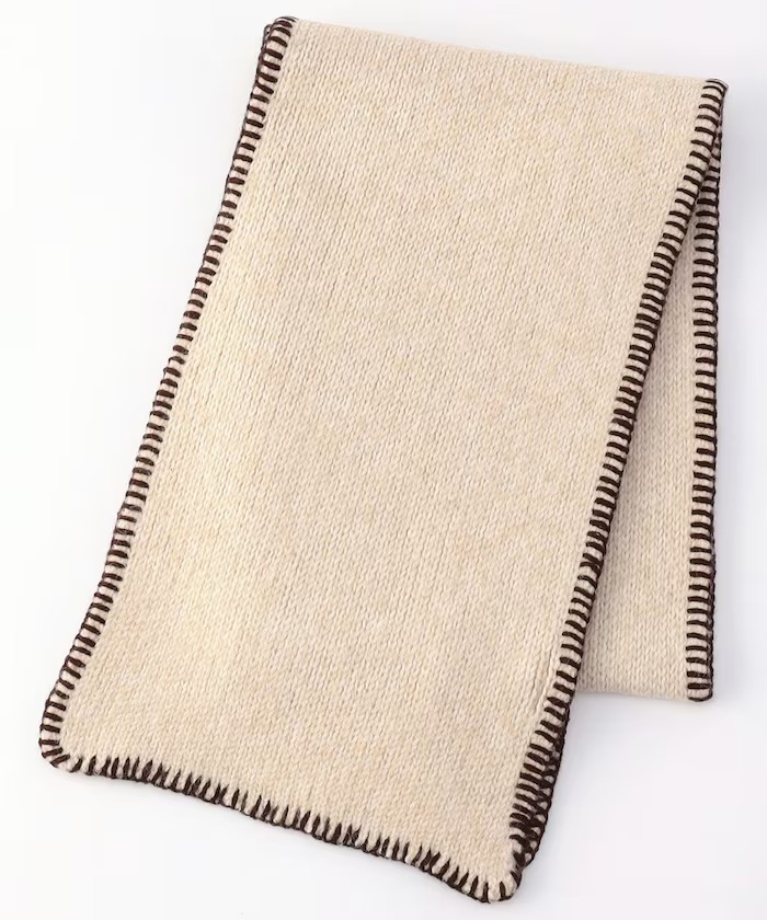 imgi_49_item68fad632a6c7c