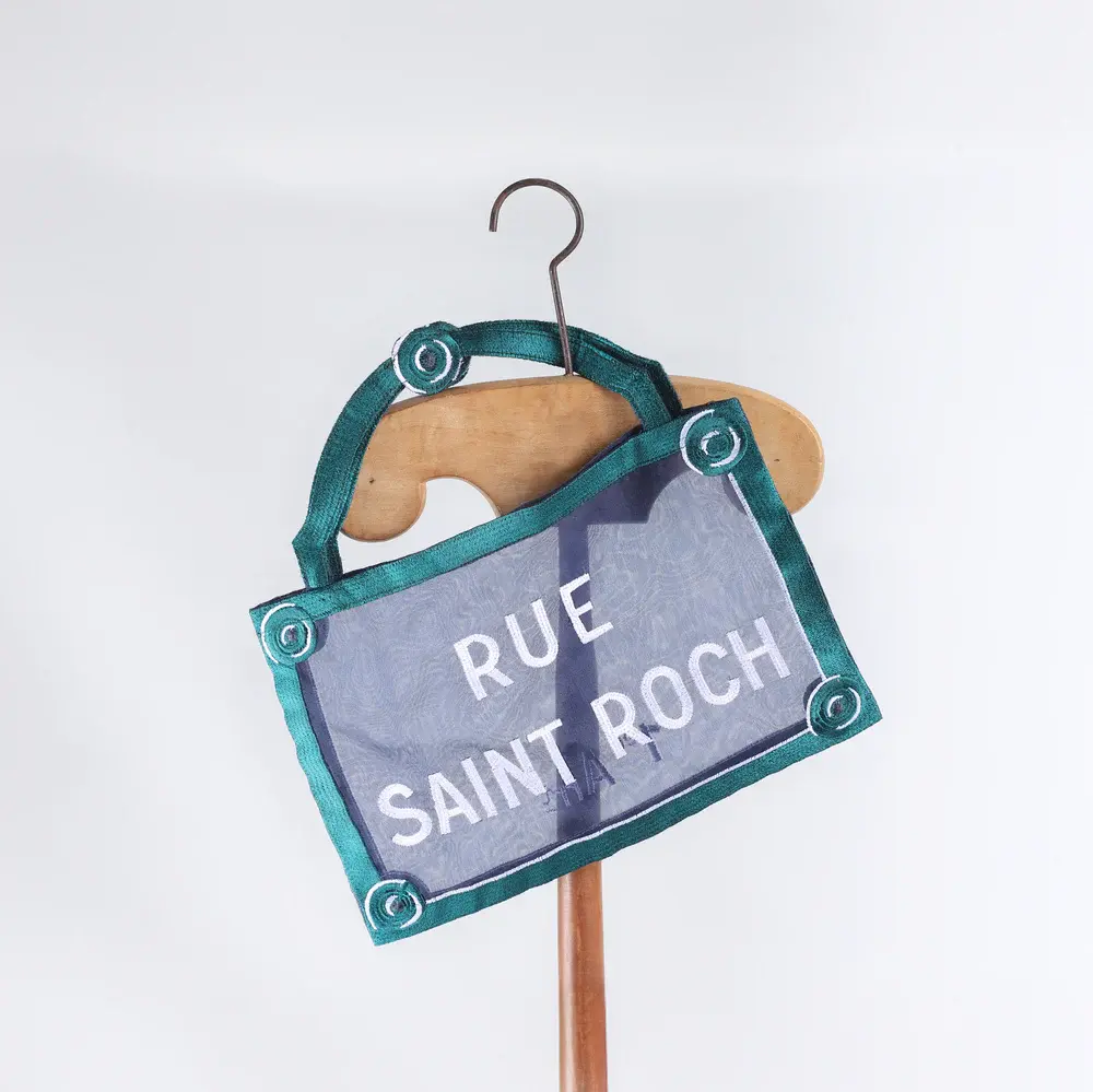 rue_Saint_Roch_brigitte_tanaka_organza_1_1000x