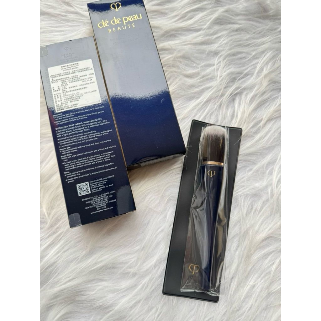 tw-11134207-81ztj-mid2dx8fo26ad6