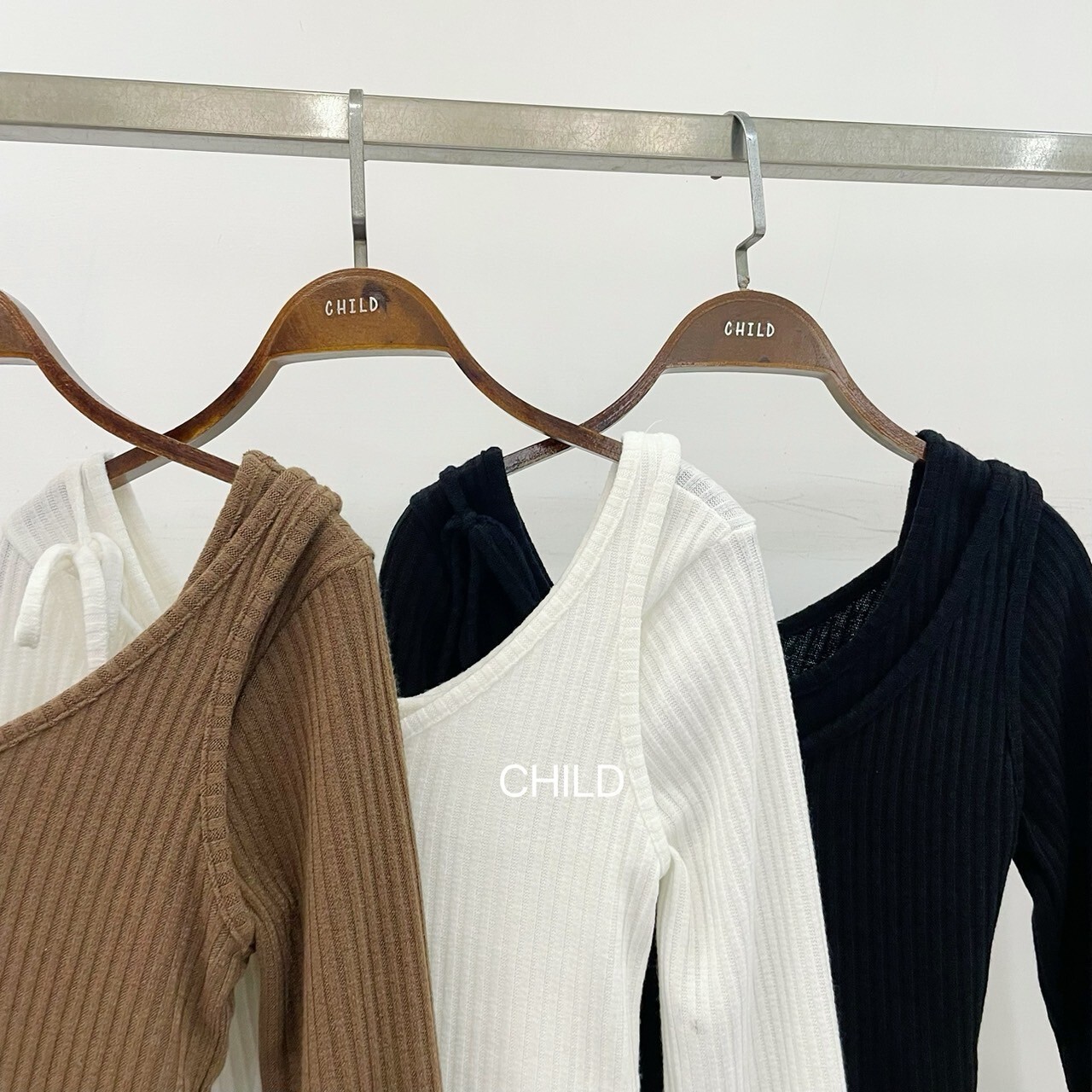 LINE_ALBUM_10-2🇰🇷平拍_241016_23