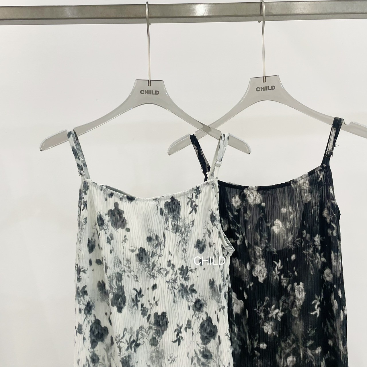 LINE_ALBUM_3-3新品平拍_250314_147