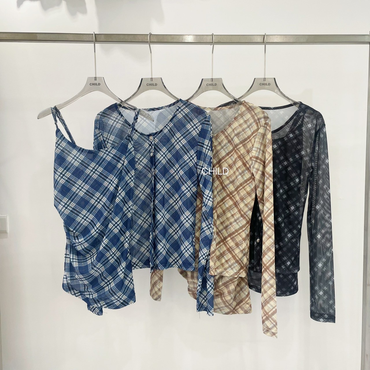 LINE_ALBUM_4-1新品平拍_250415_18