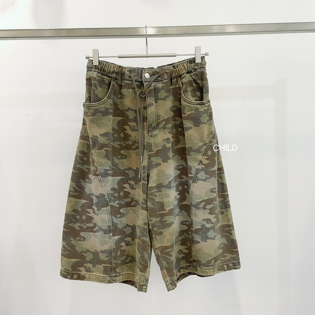 LINE_ALBUM_5-1平拍_250501_28