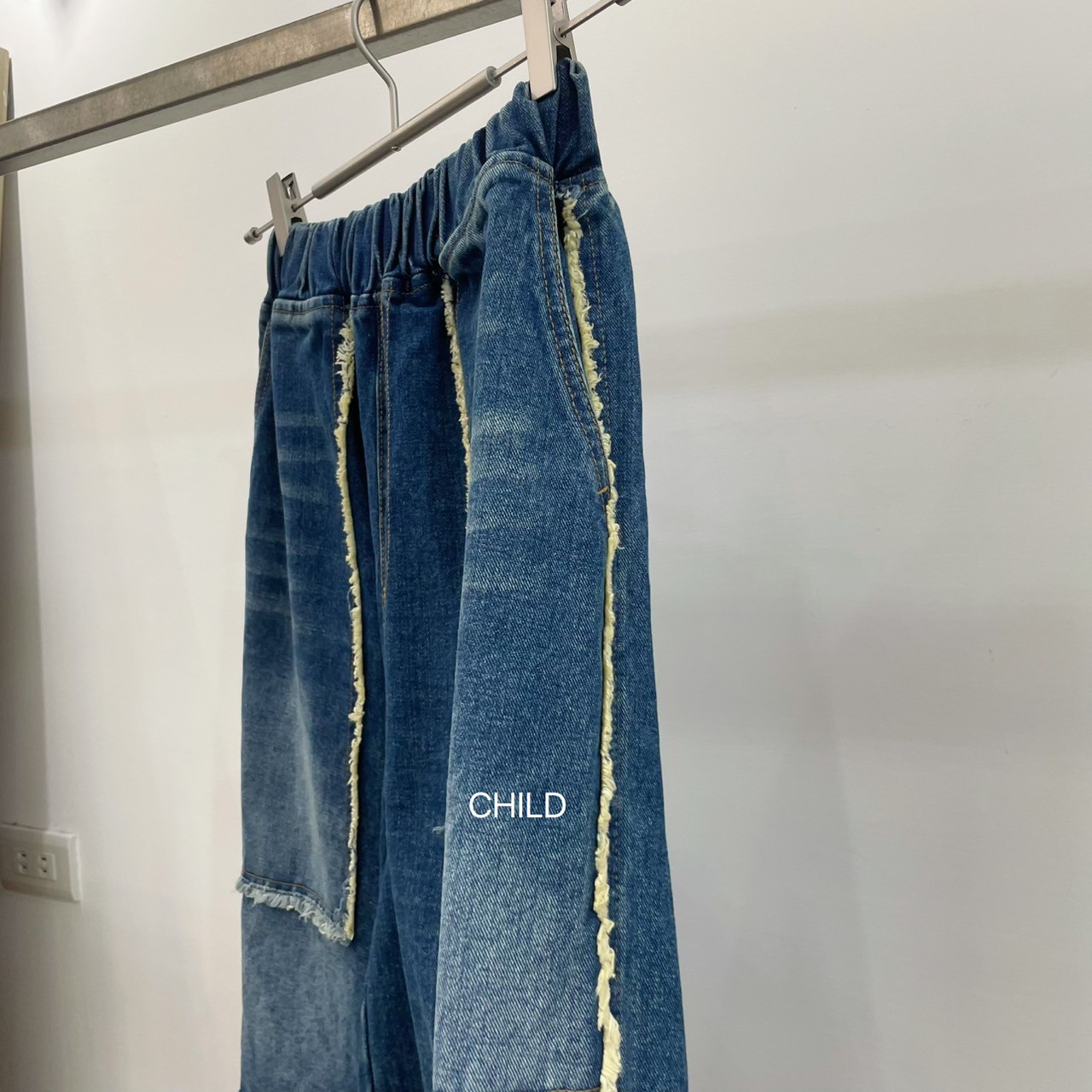 LINE_ALBUM_5-2新品平拍_250511_59