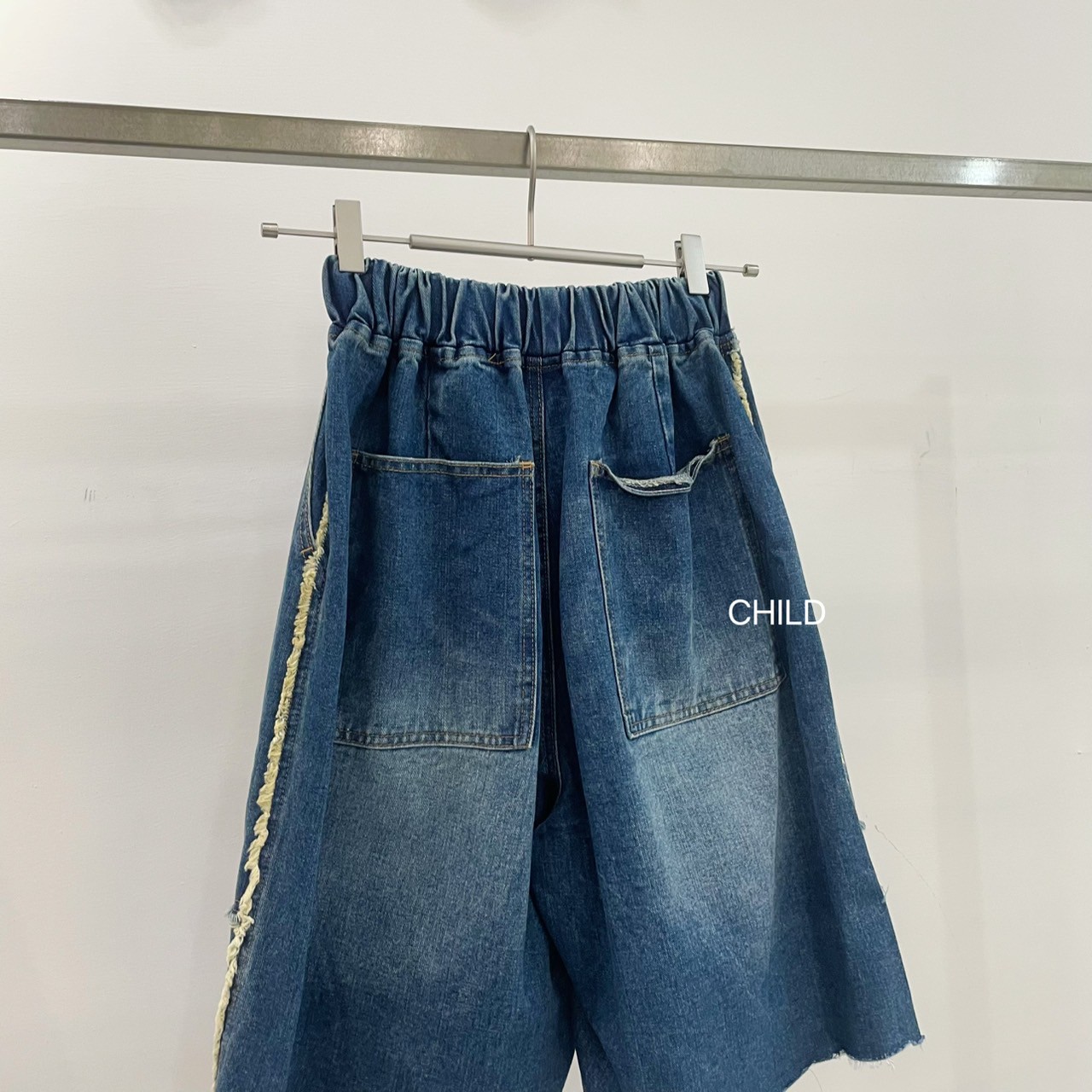 LINE_ALBUM_5-2新品平拍_250511_57
