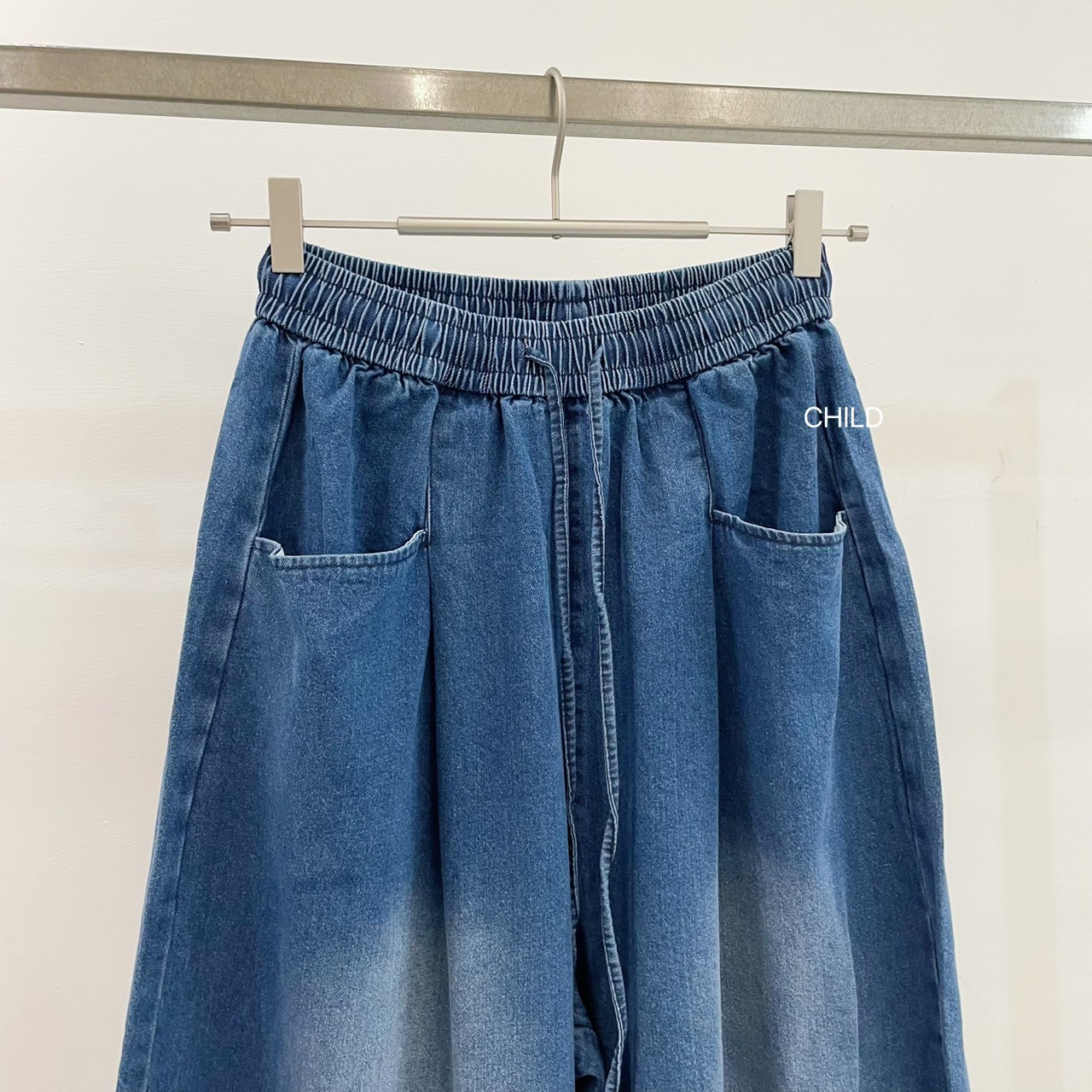 LINE_ALBUM_5-2新品平拍_250511_101