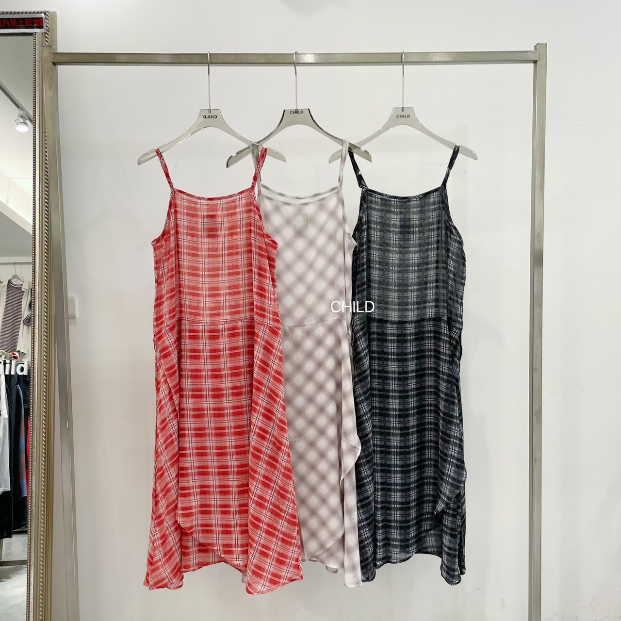 LINE_ALBUM_5-3新品平拍_250529_30