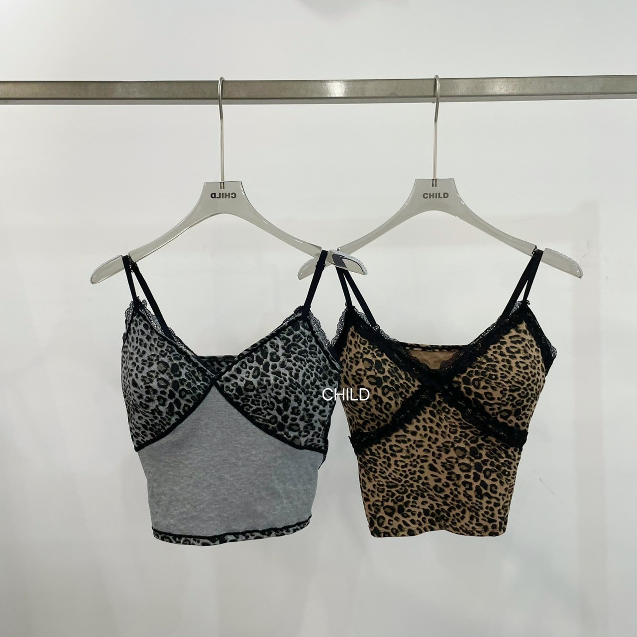 LINE_ALBUM_5-3新品平拍_250529_57