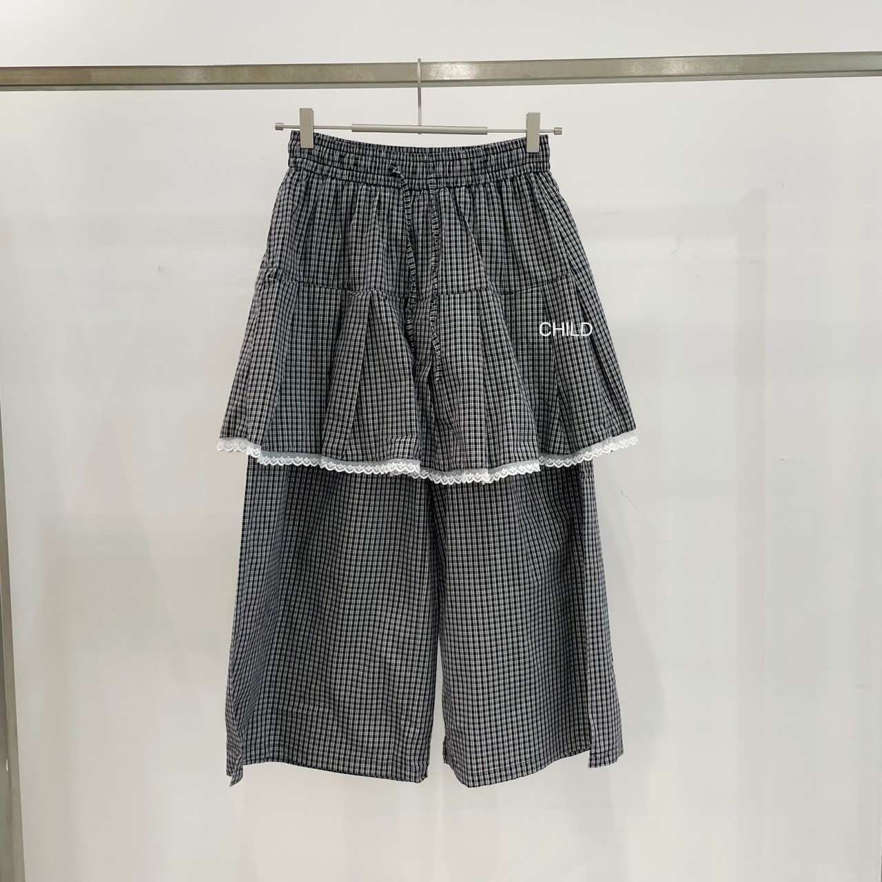 LINE_ALBUM_5-3新品平拍_250529_227
