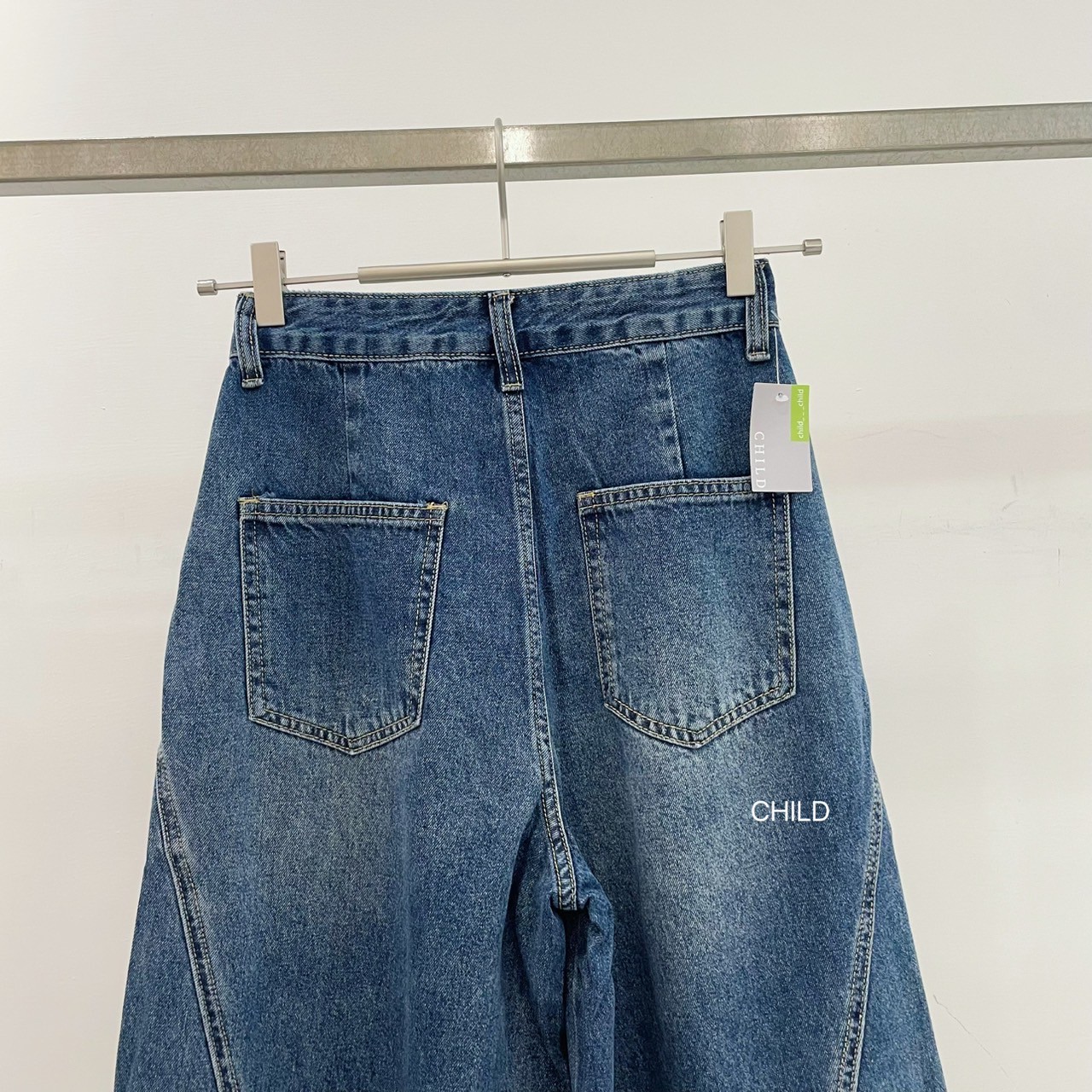 LINE_ALBUM_7-1平拍_250709_85