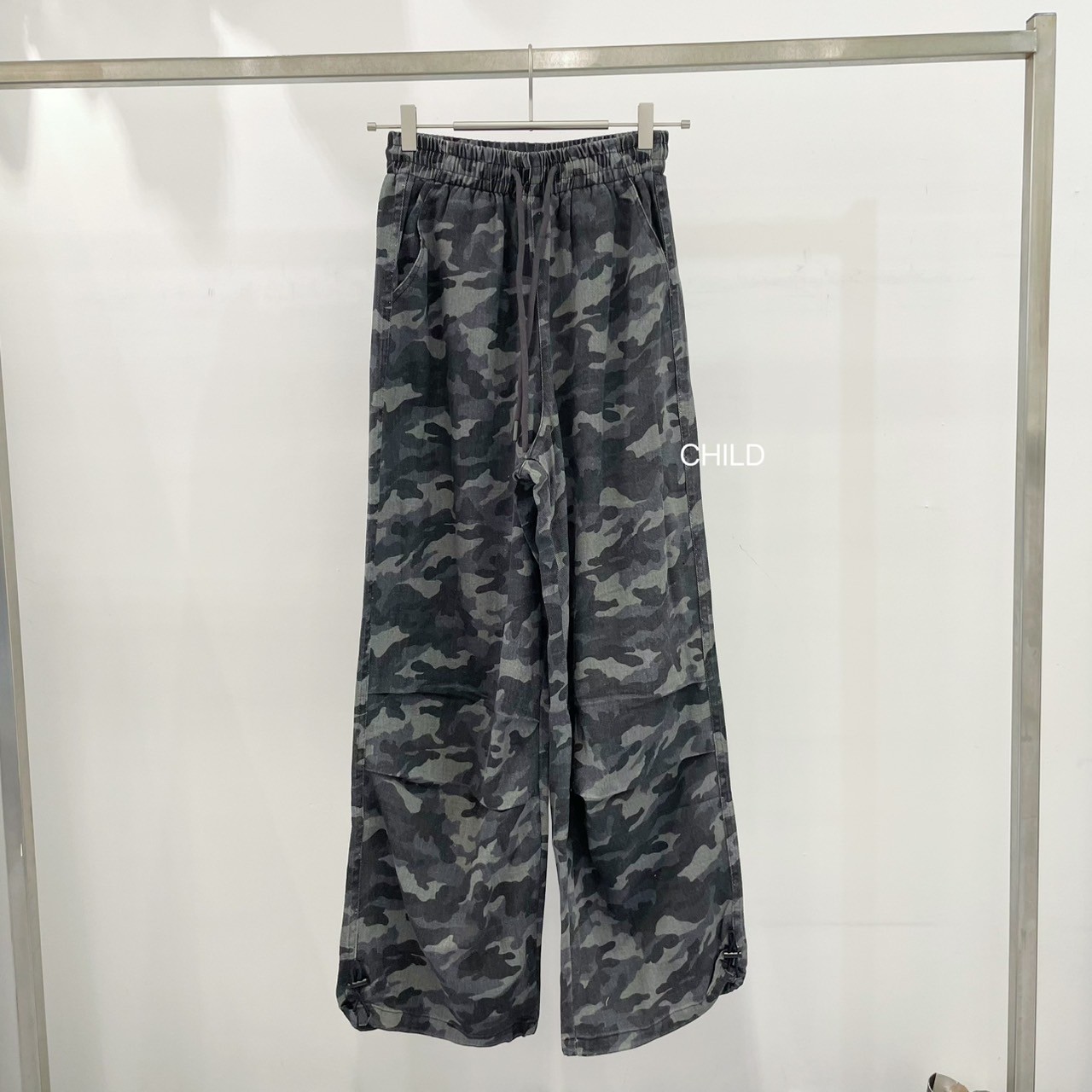 LINE_ALBUM_7-3新品平拍_250725_228