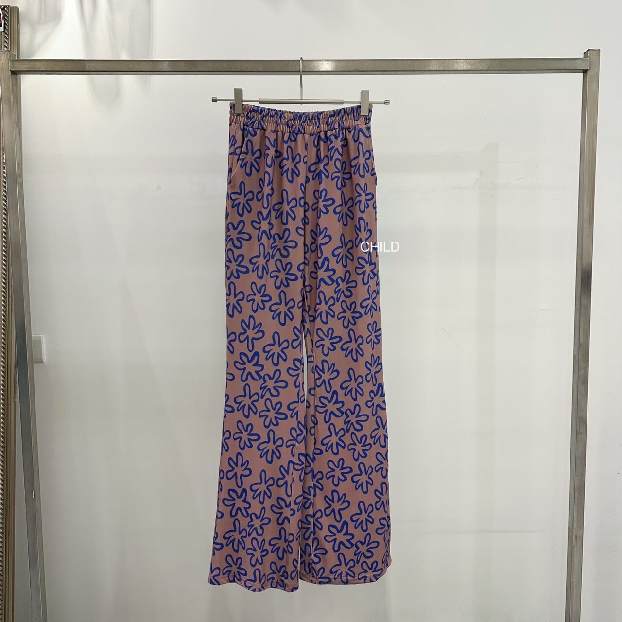 LINE_ALBUM_8-2新品平拍_250819_243