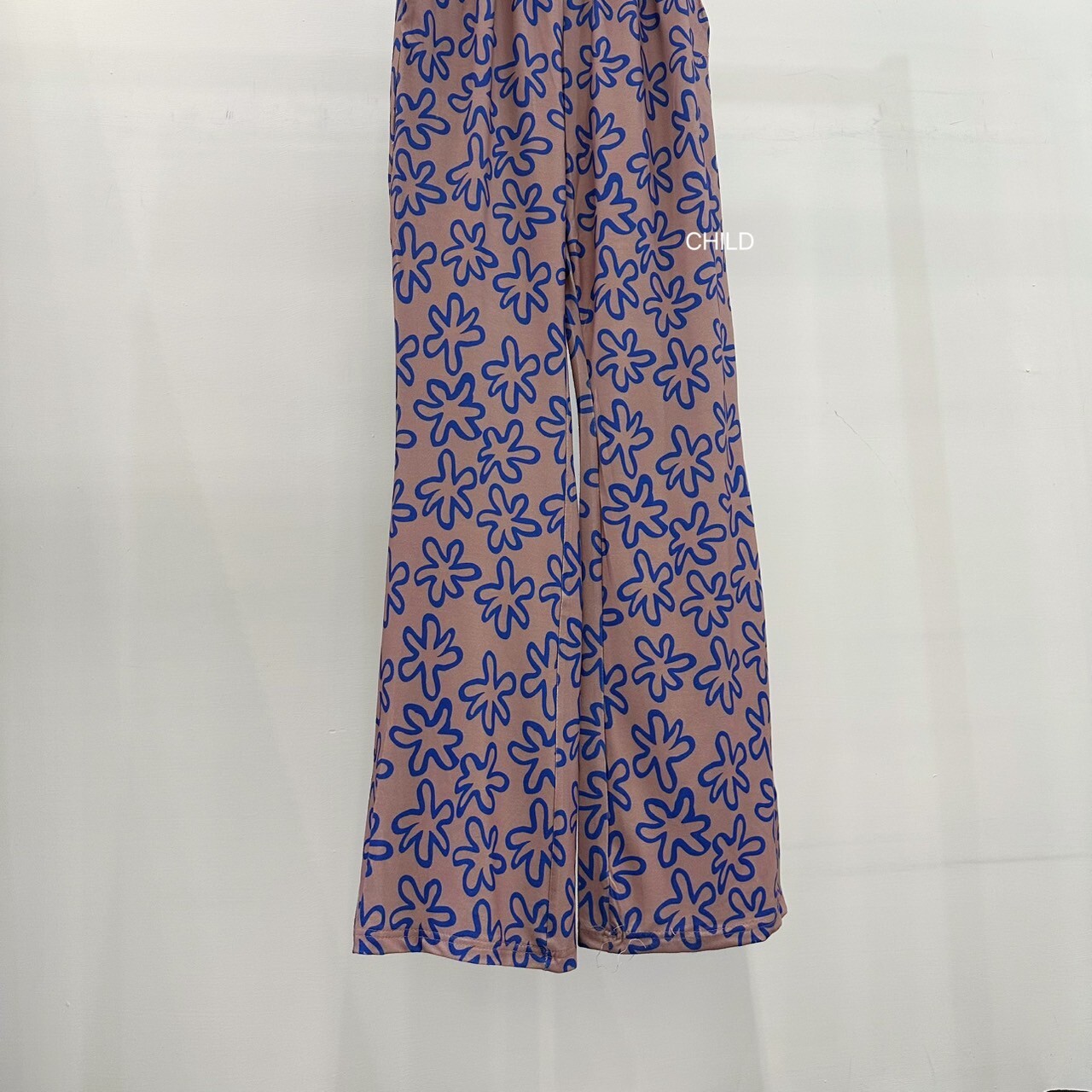 LINE_ALBUM_8-2新品平拍_250819_252