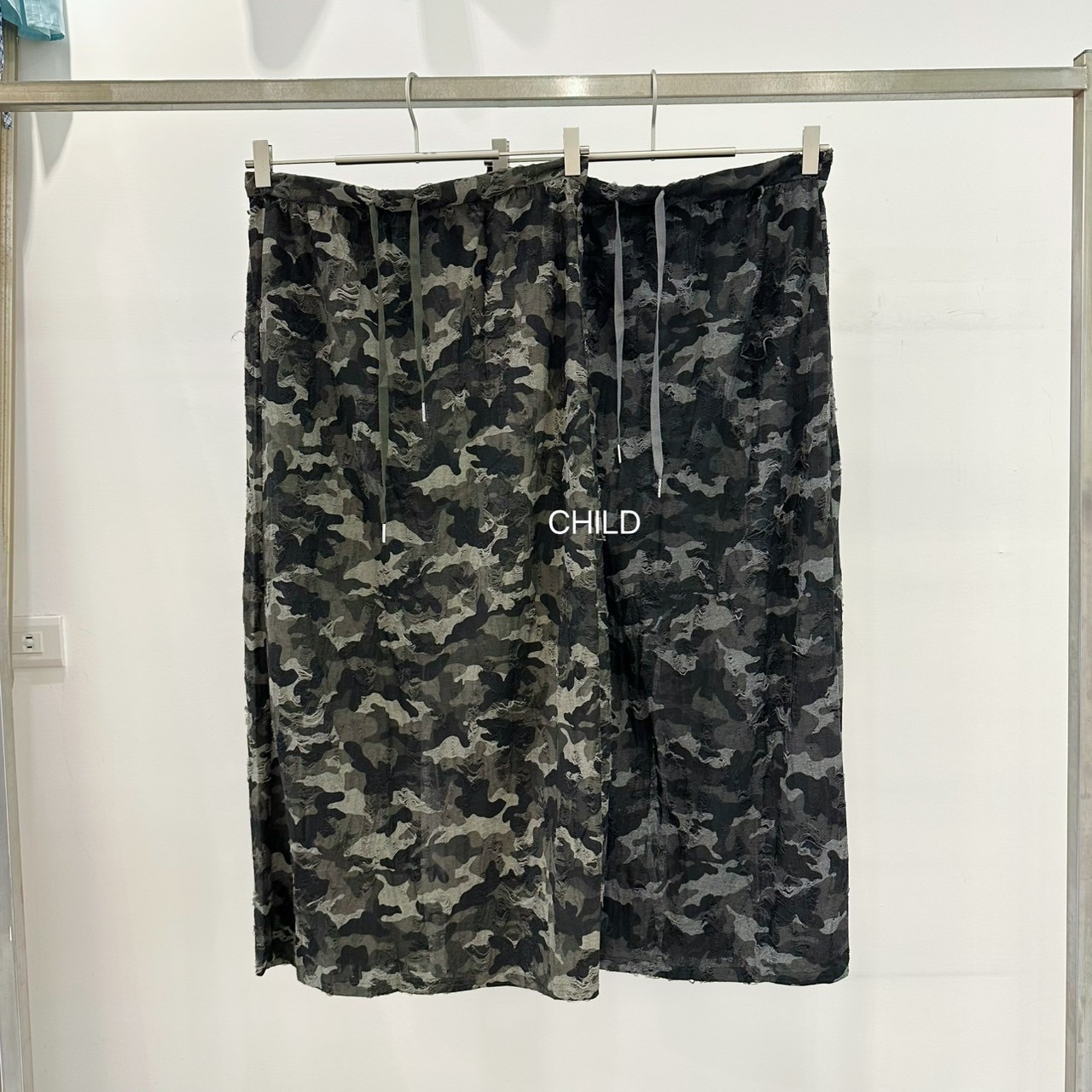 7E59325E-B55C-4C12-A233-ABBEA72464B0