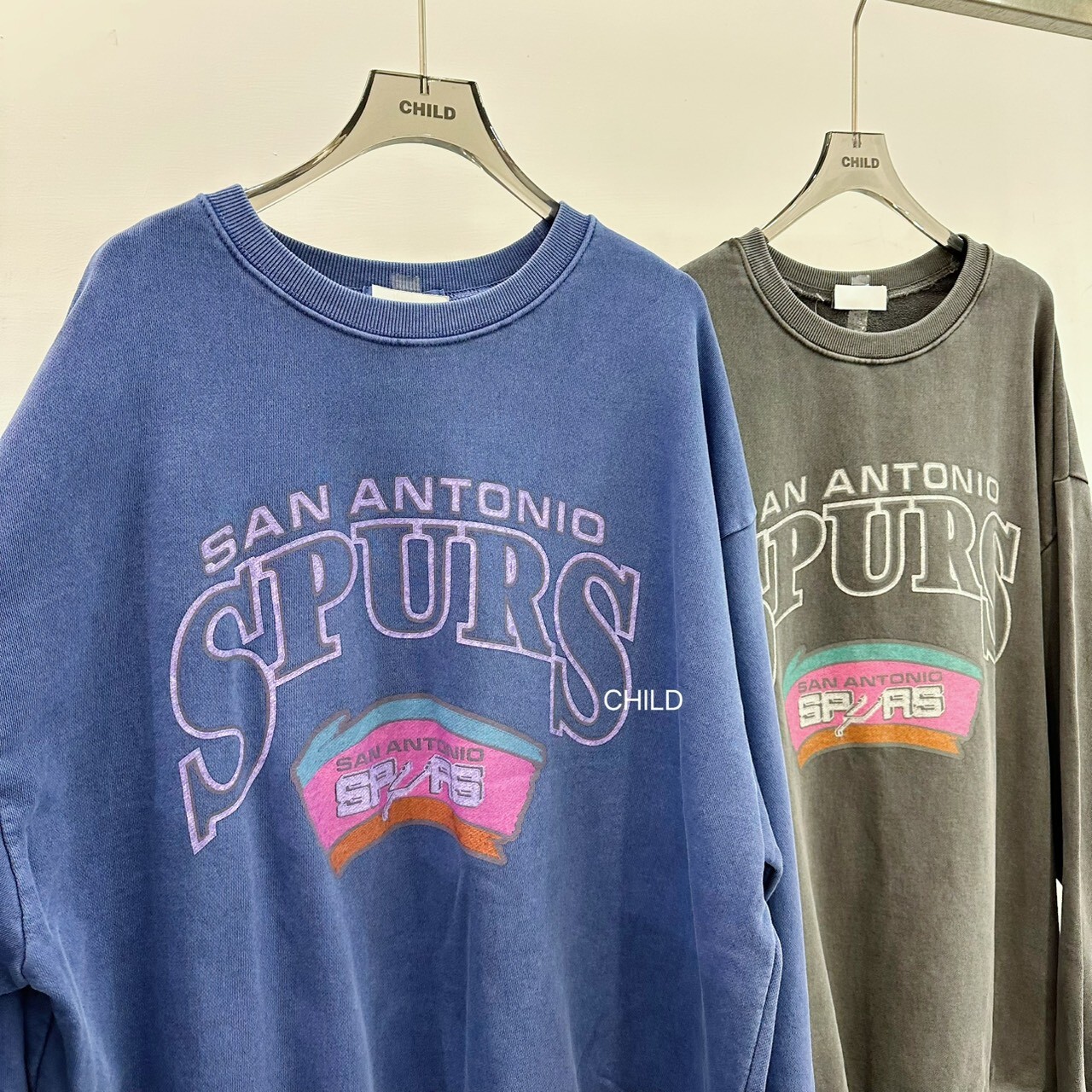 LINE_ALBUM_12-1🇰🇷小上新平拍_251206_2