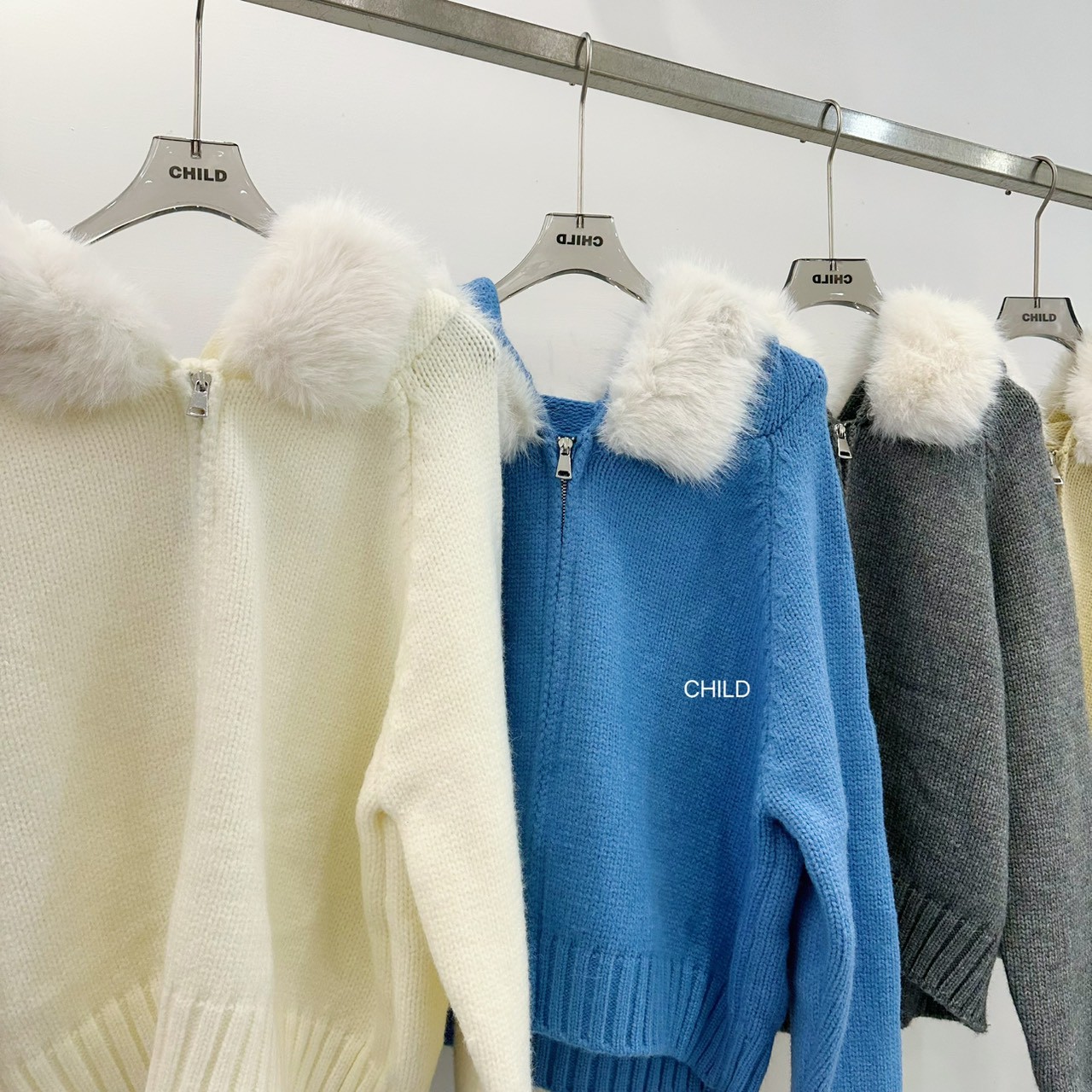 LINE_ALBUM_12-1小上新平拍_251206_44