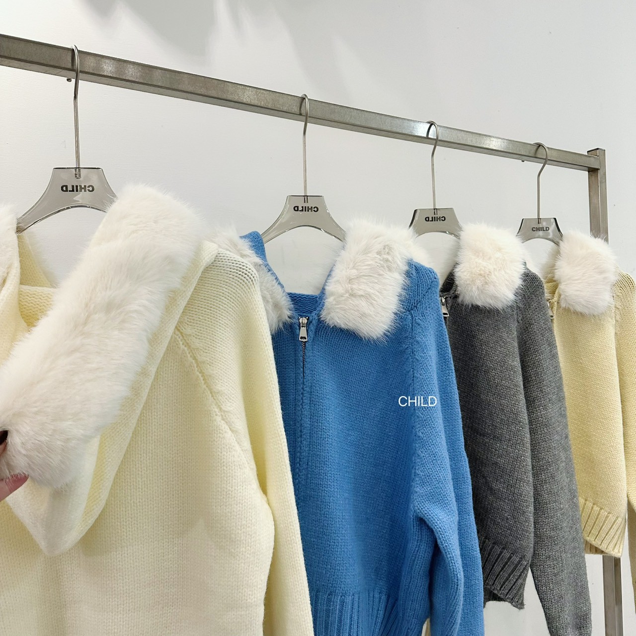 LINE_ALBUM_12-1小上新平拍_251206_45