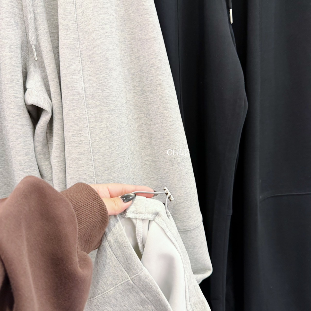 1DADAB94-7269-4A7F-B622-4227620F64EE