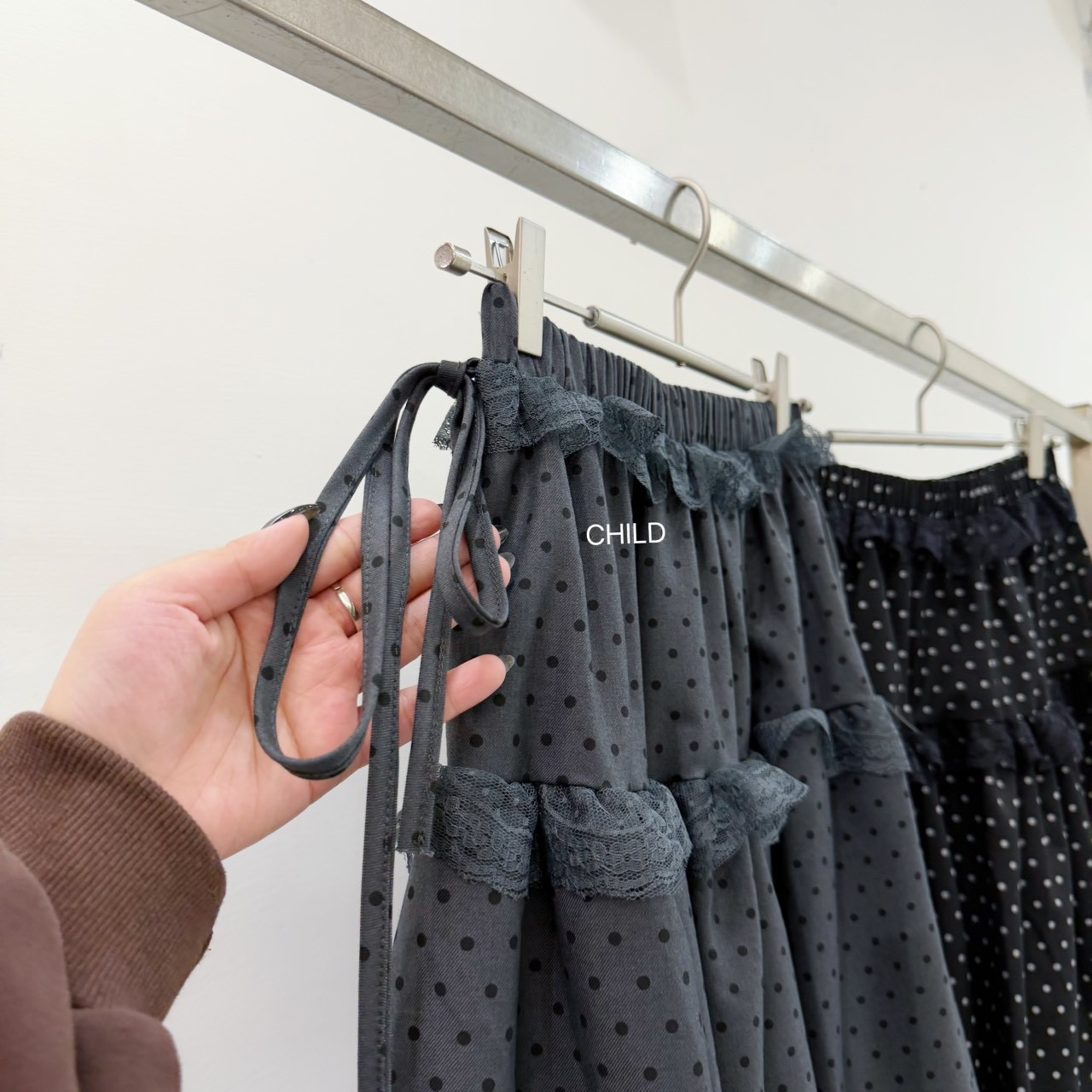 2ECB94C8-3526-4519-8AAD-0A125E86F369