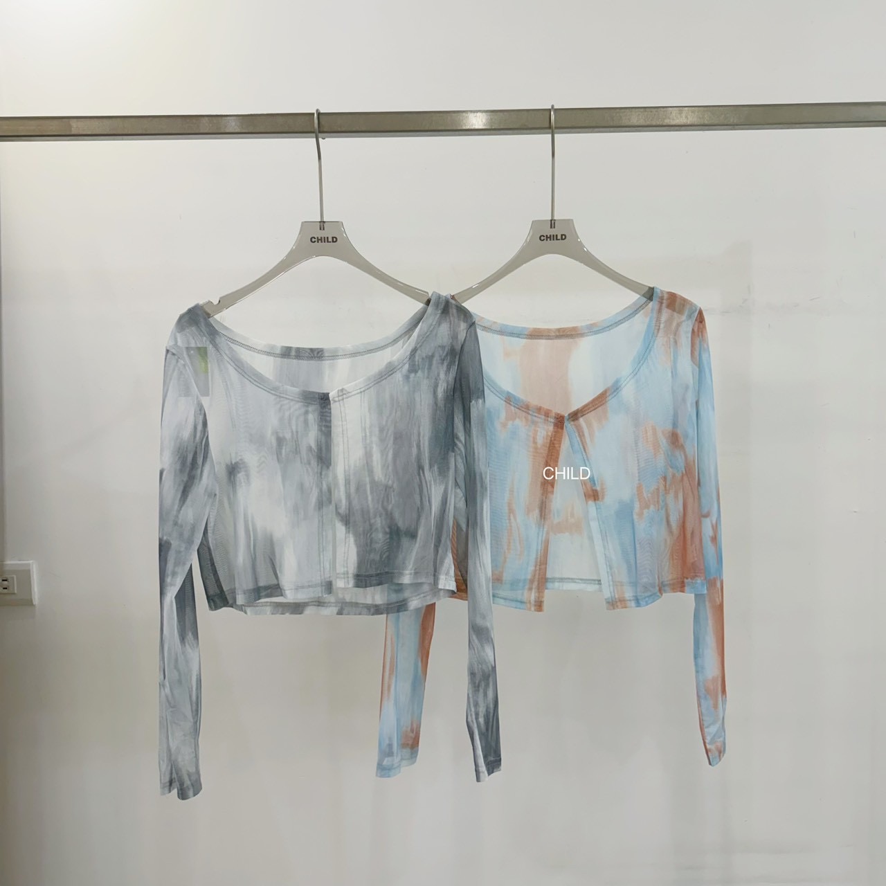 8B3DB233-6447-48EC-A6DE-B5A6979ACF44