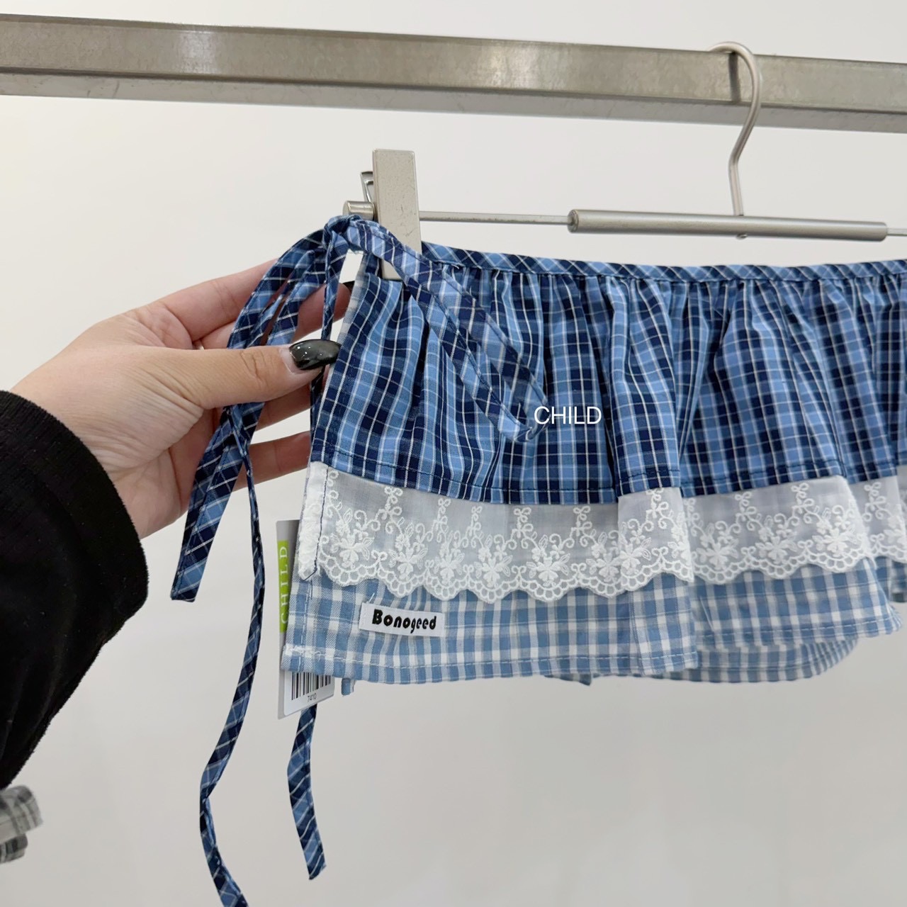 EE696728-D693-4145-8AED-B4DDB81B328D