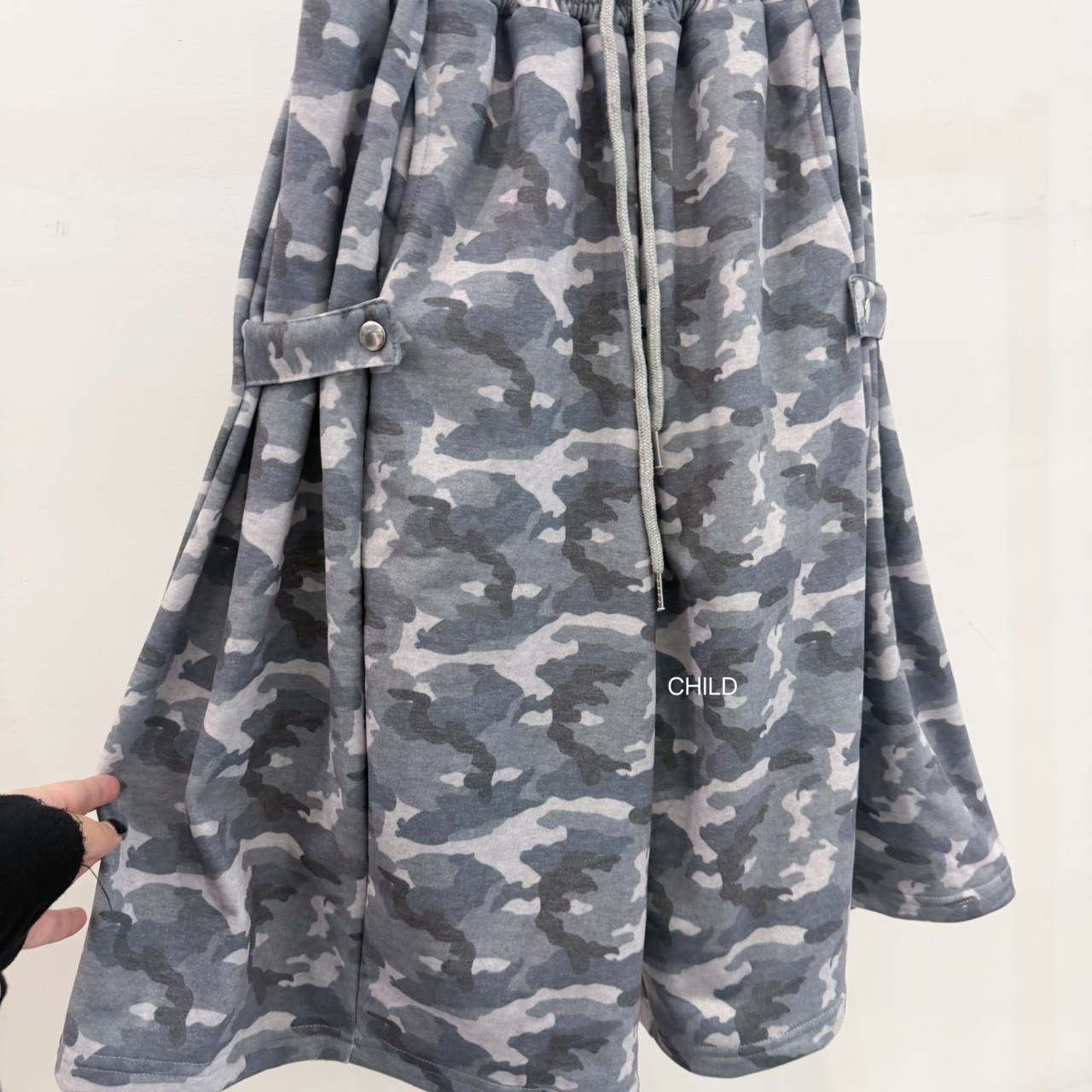 C890FA81-54D3-4BBD-A56D-90196413AB02