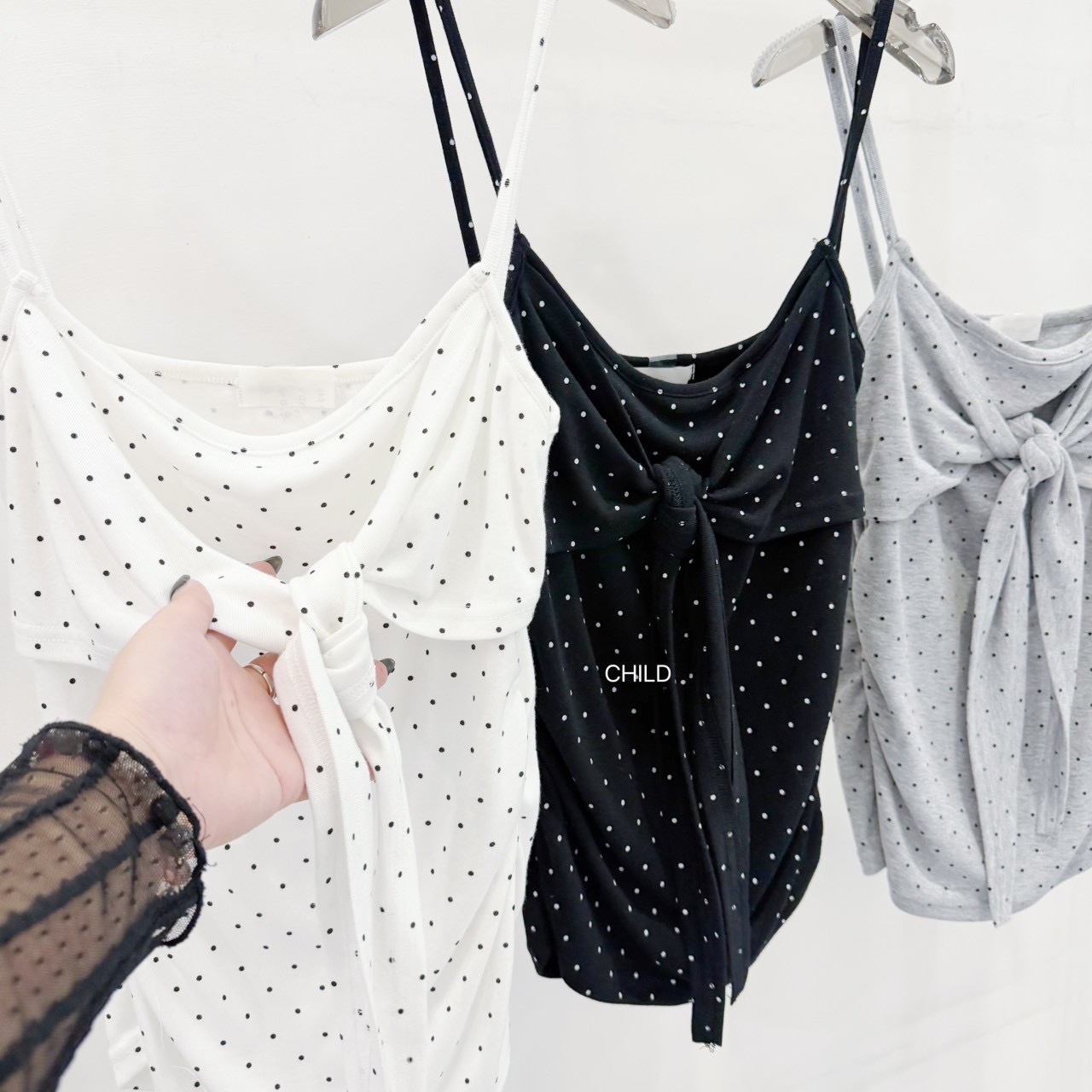 B8978E67-40C6-4AA7-B6C7-C002FB50A8A3