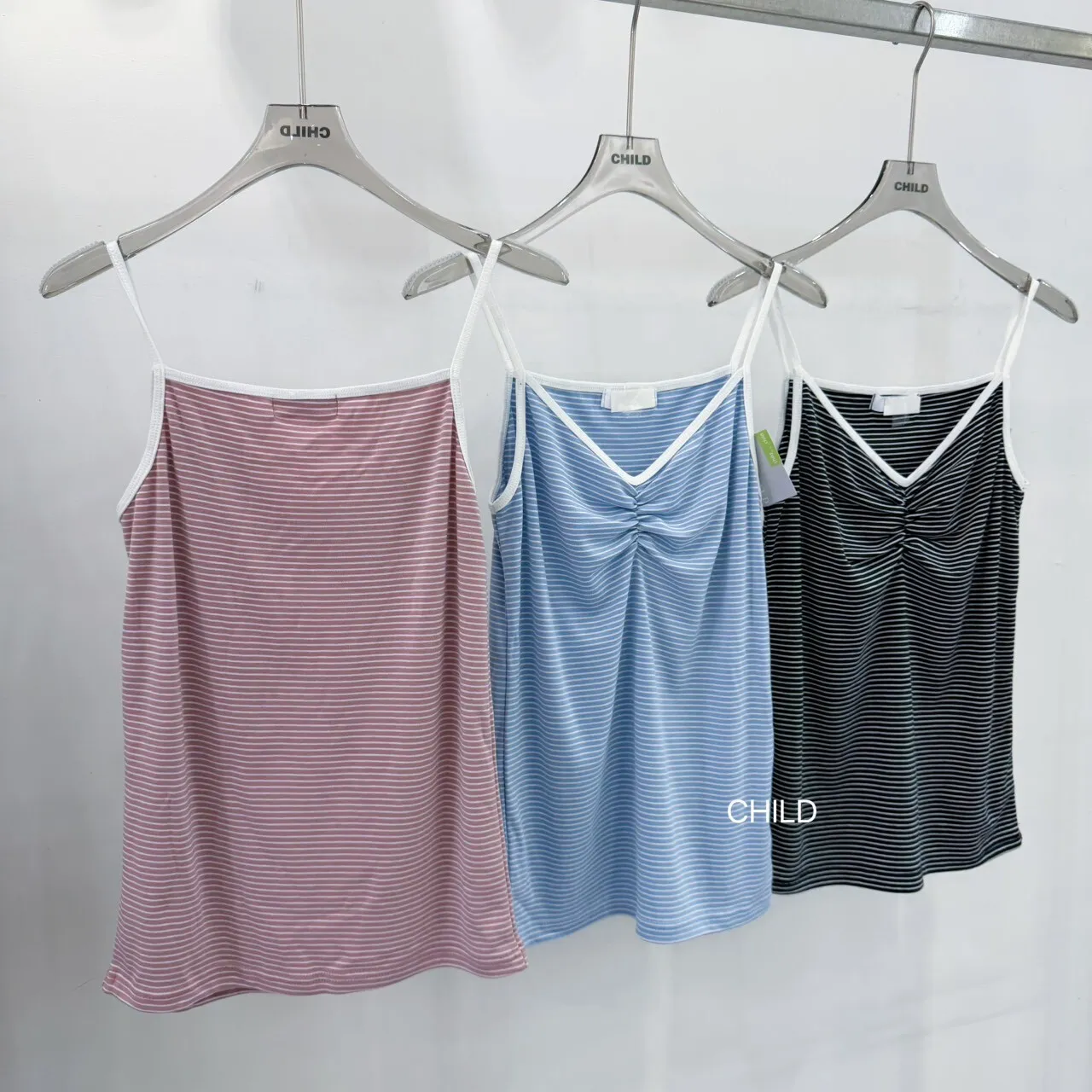 LINE_ALBUM_5-3🇰🇷平拍_260601_14