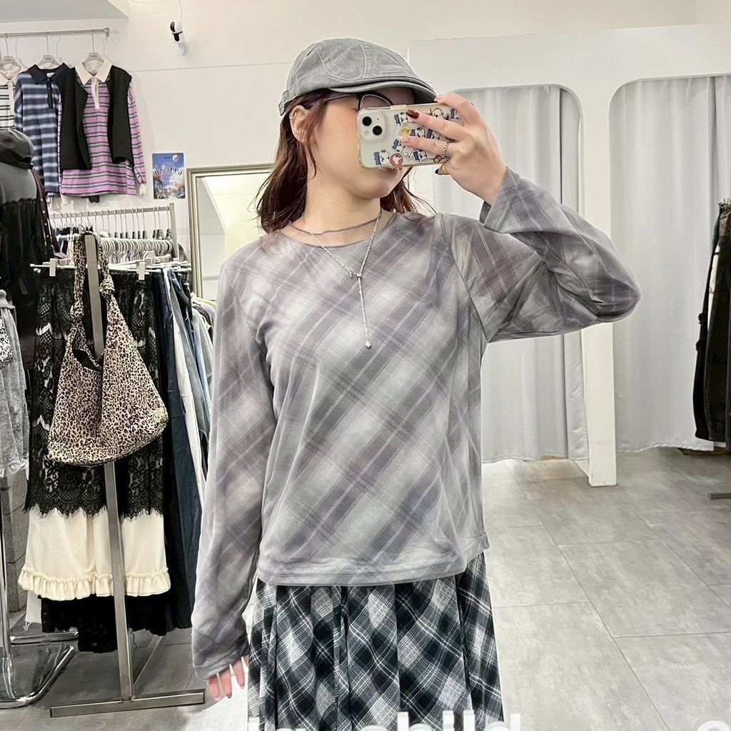 22B34ED3-F9C3-4B23-B29C-5DBA94ED01AB