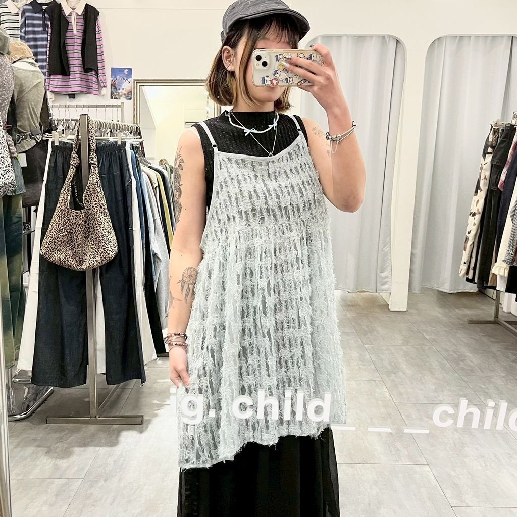 7059E0AC-E72D-4FBD-BA23-27F199275544