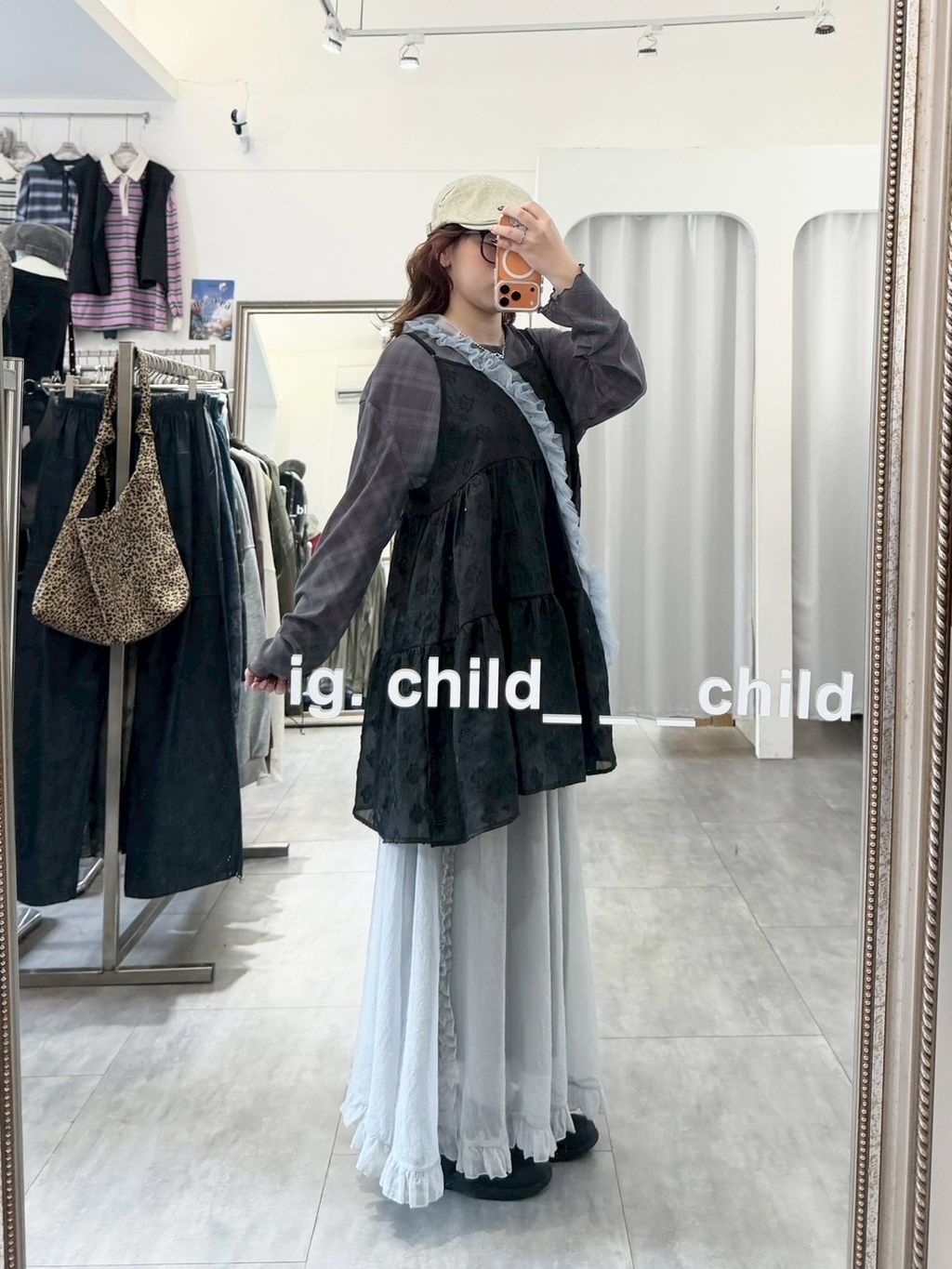 92BCA835-43B7-46A6-B909-DF3110AA30E4