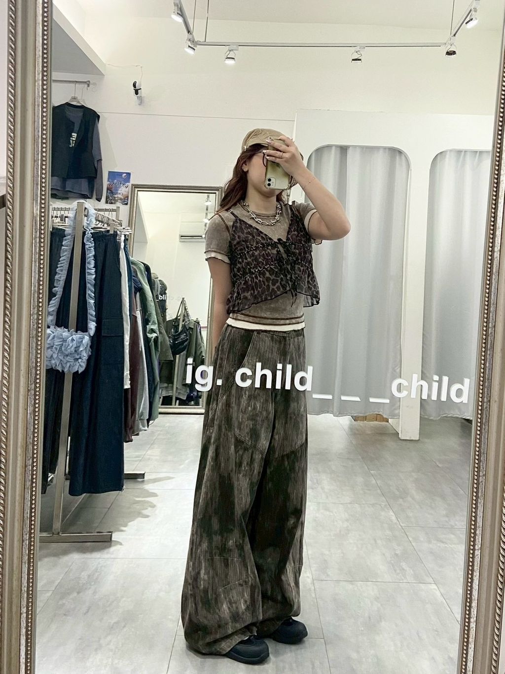 FBBF0826-D037-4086-976F-940E40D2E097